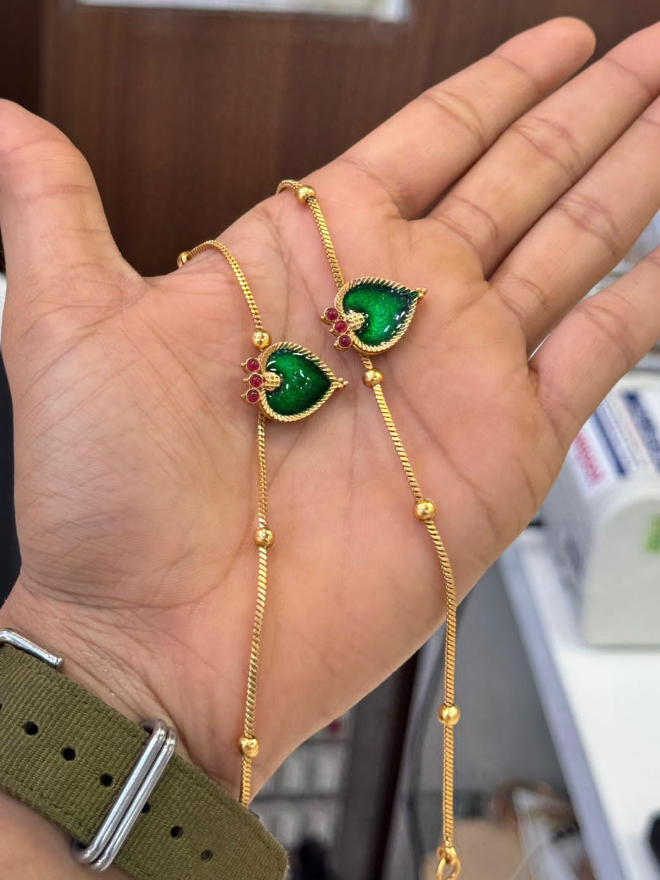 Green Petal Anklet