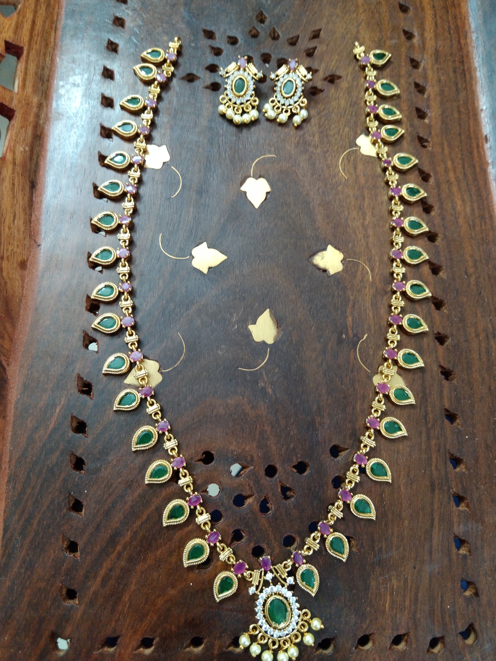 Palakka Long Necklace V1