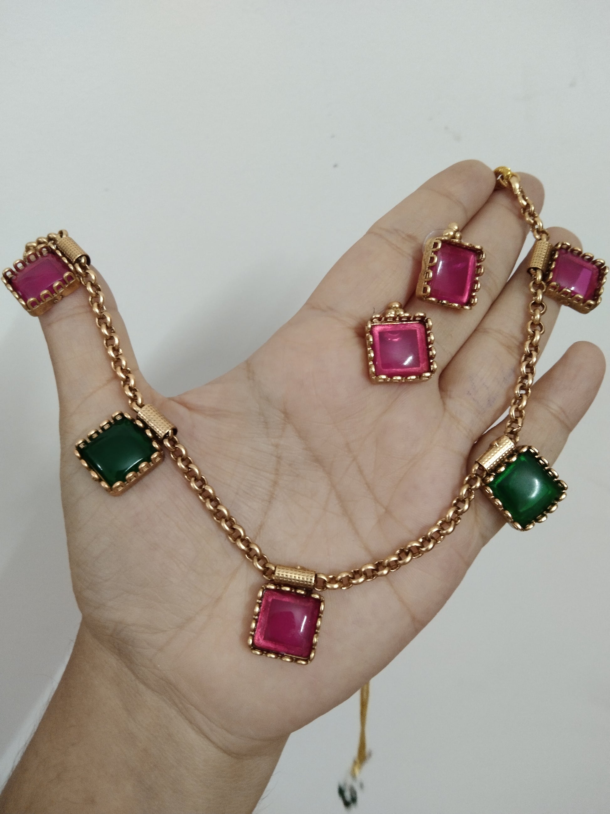 Simple AD Necklace