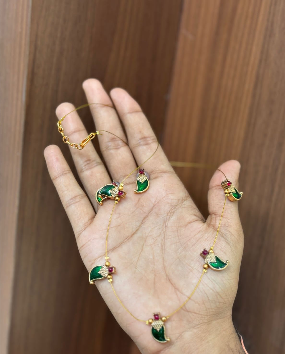 Invisible Palakka Mango Necklace Set