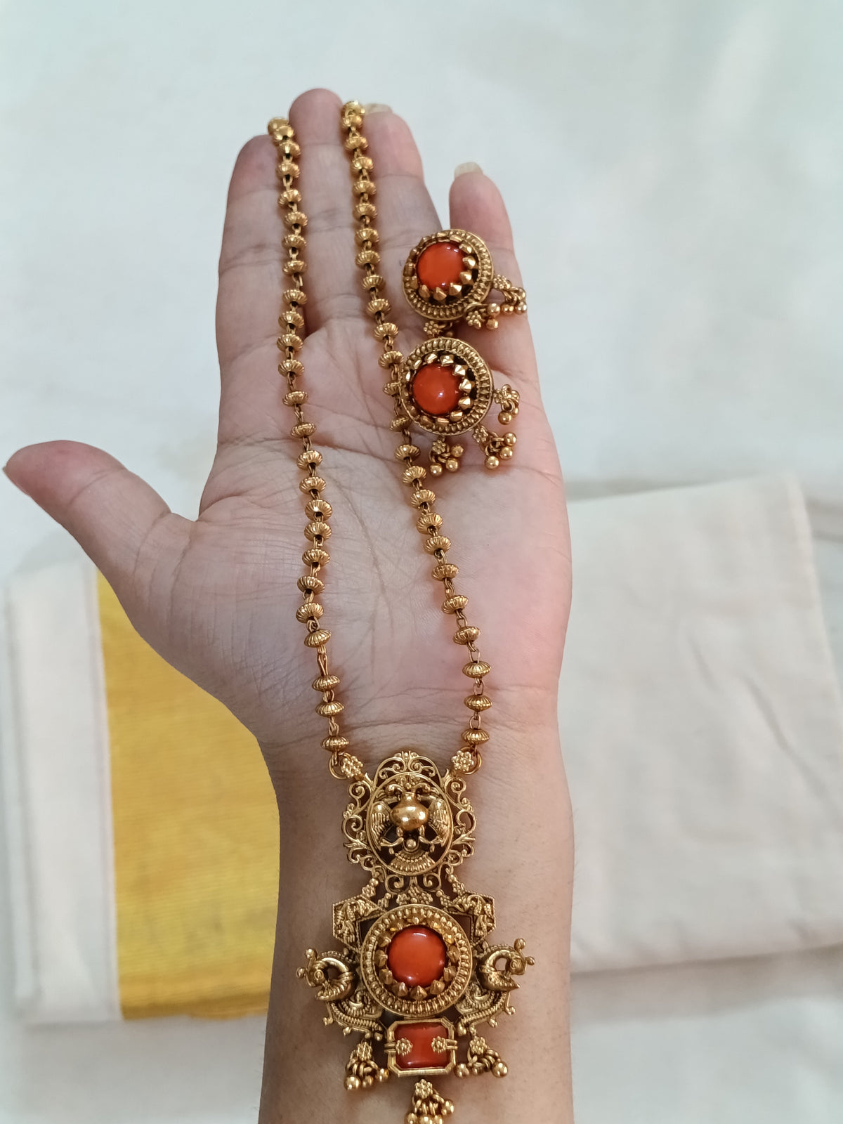 Coral Pendant Mid Long Necklace Set V264