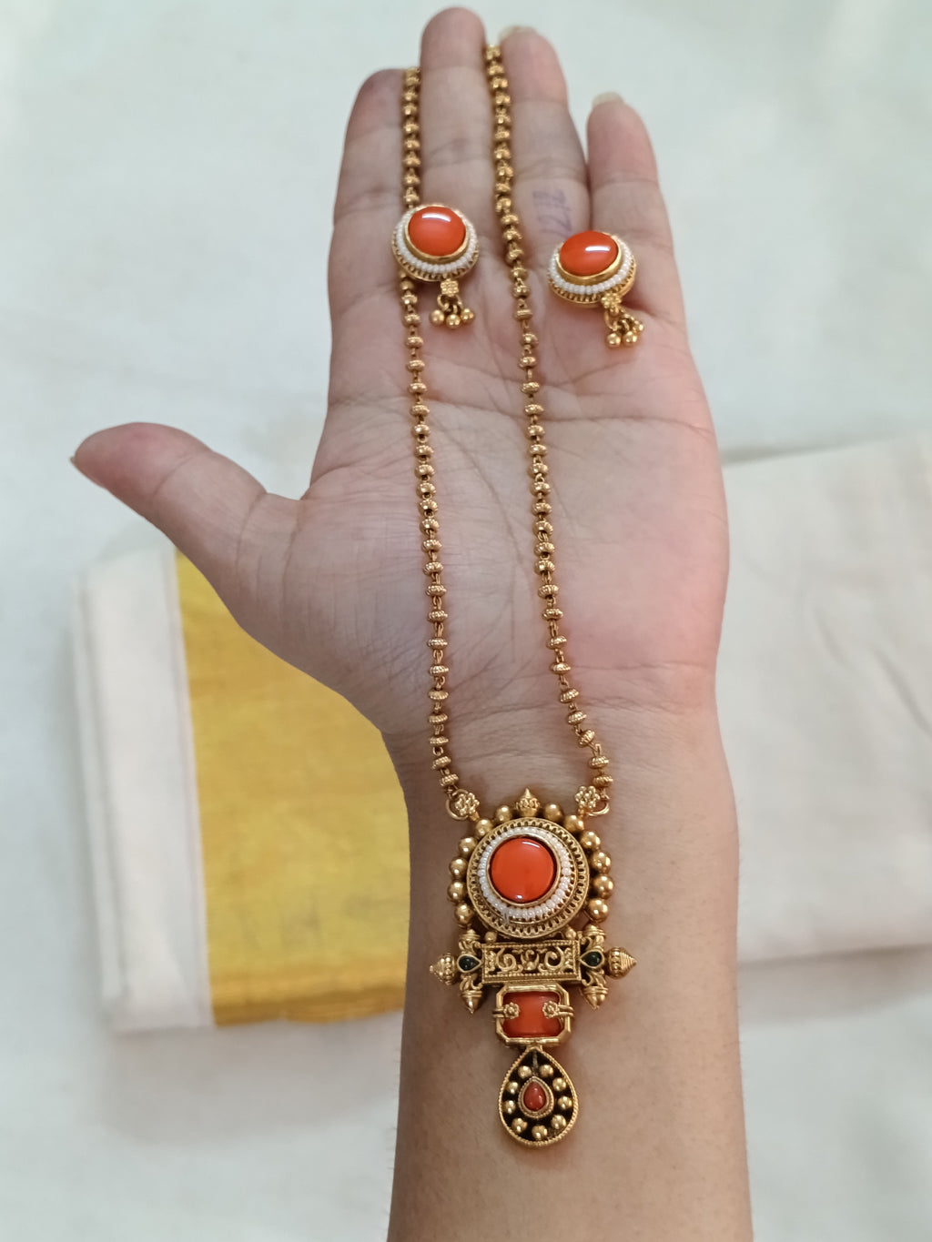 Coral Pendant Mid Long Necklace Set V265