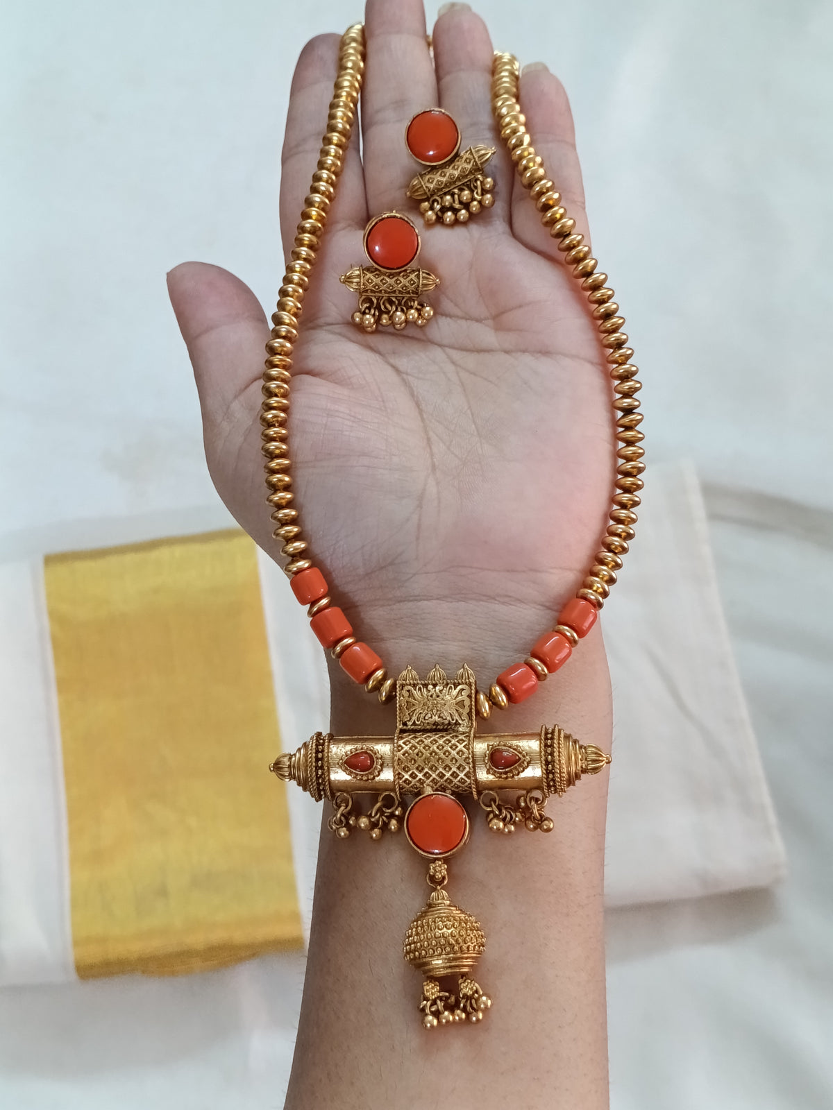 Coral Pendant Mid Long Necklace Set V262