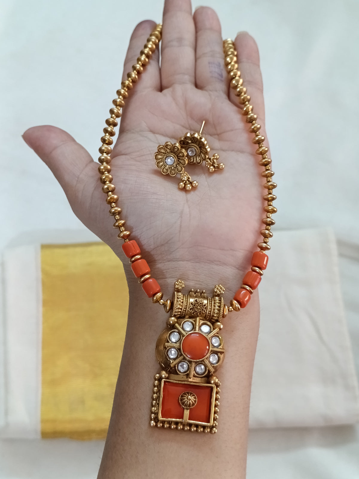 Coral Pendant Mid Long Necklace Set V261