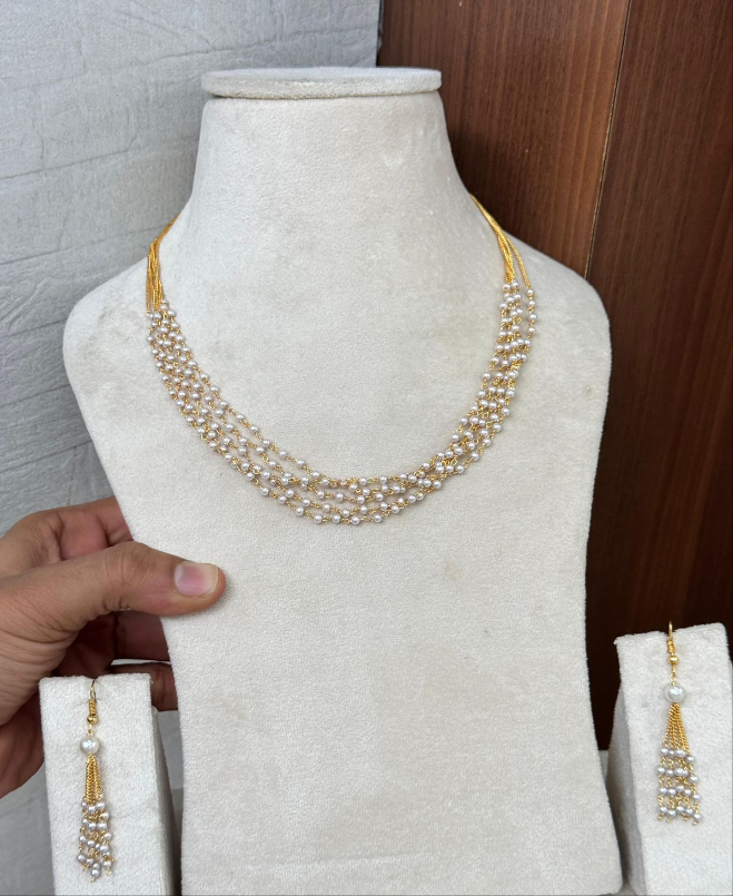 Pearl Necklace 1