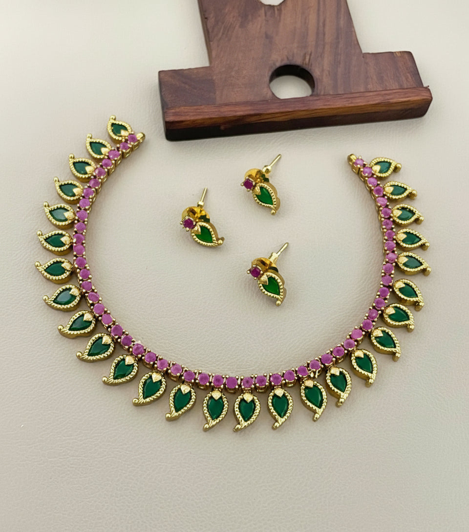 Ruby Emerald Leaf Necklace Set