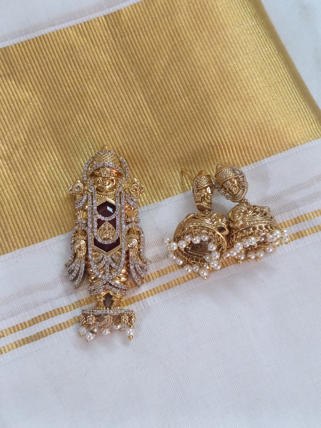 AD Balaji Pendant Earring Set