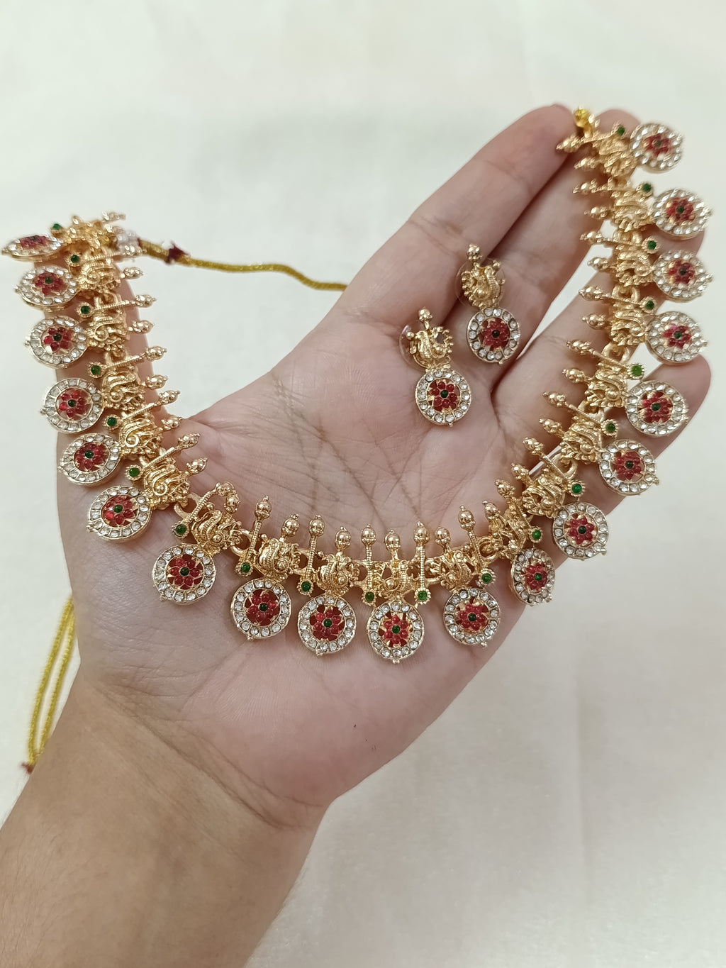 Low Budget Non Idol Coin Necklace Set