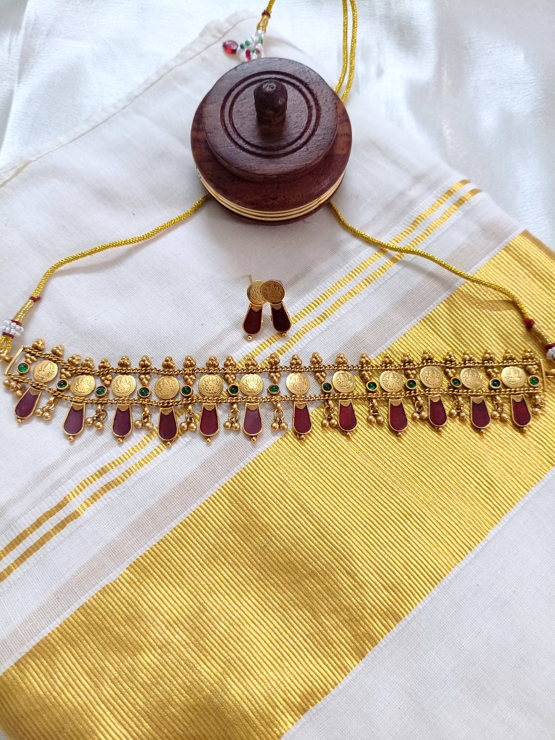 Palakka Coin Choker Set