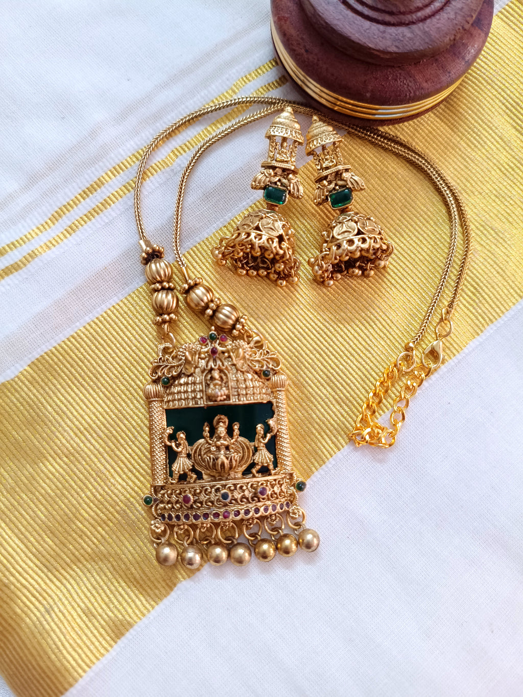 Matte Finish Lakshmi Pendant Mid Long Necklace