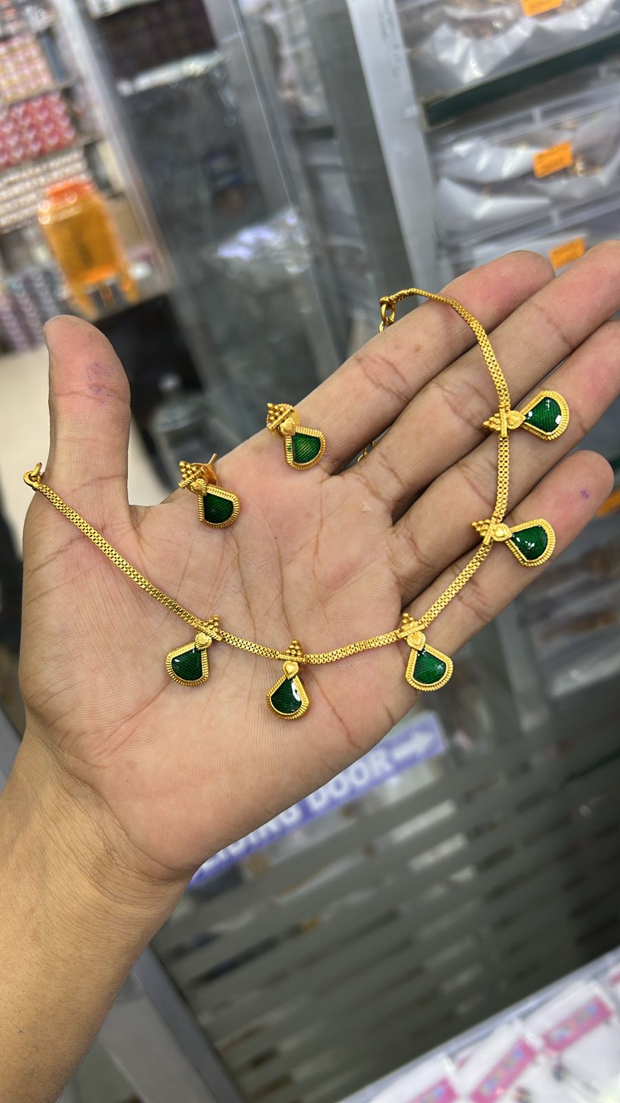 Palakka Simple Necklace Se V2