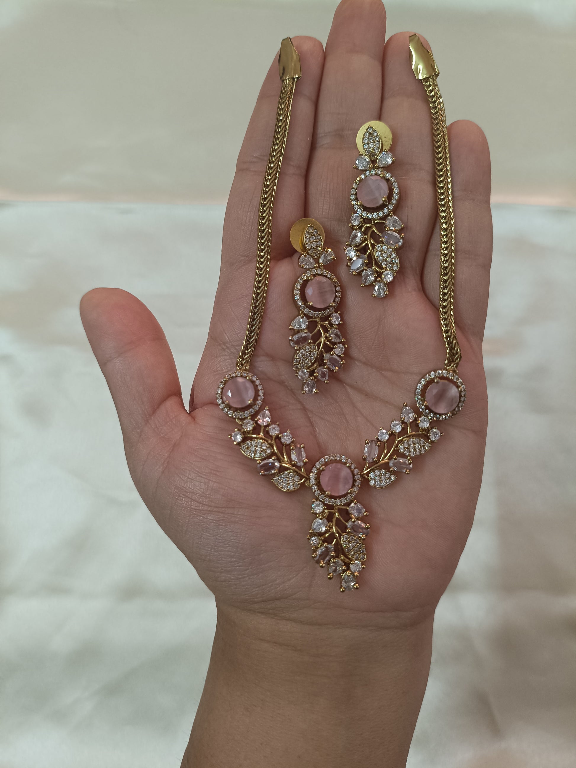 AD Flower Necklace Set V46