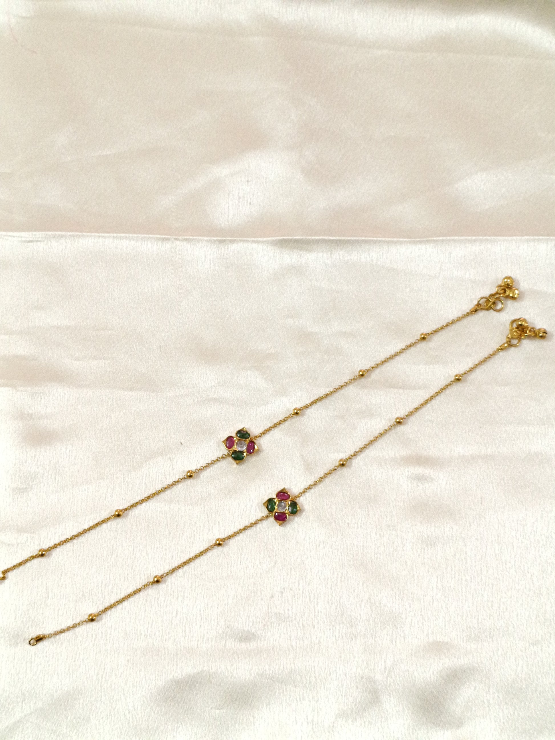 AD Floral Anklet V2