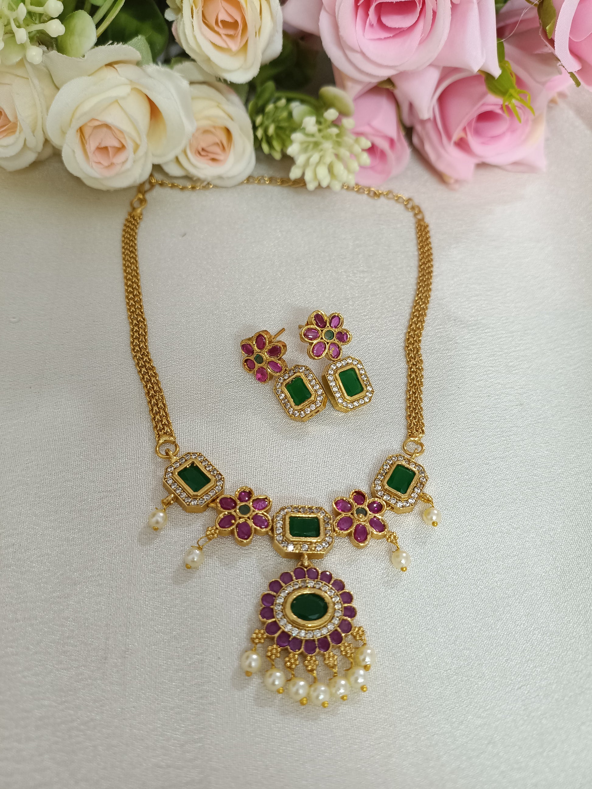 AD Stone Necklace V22