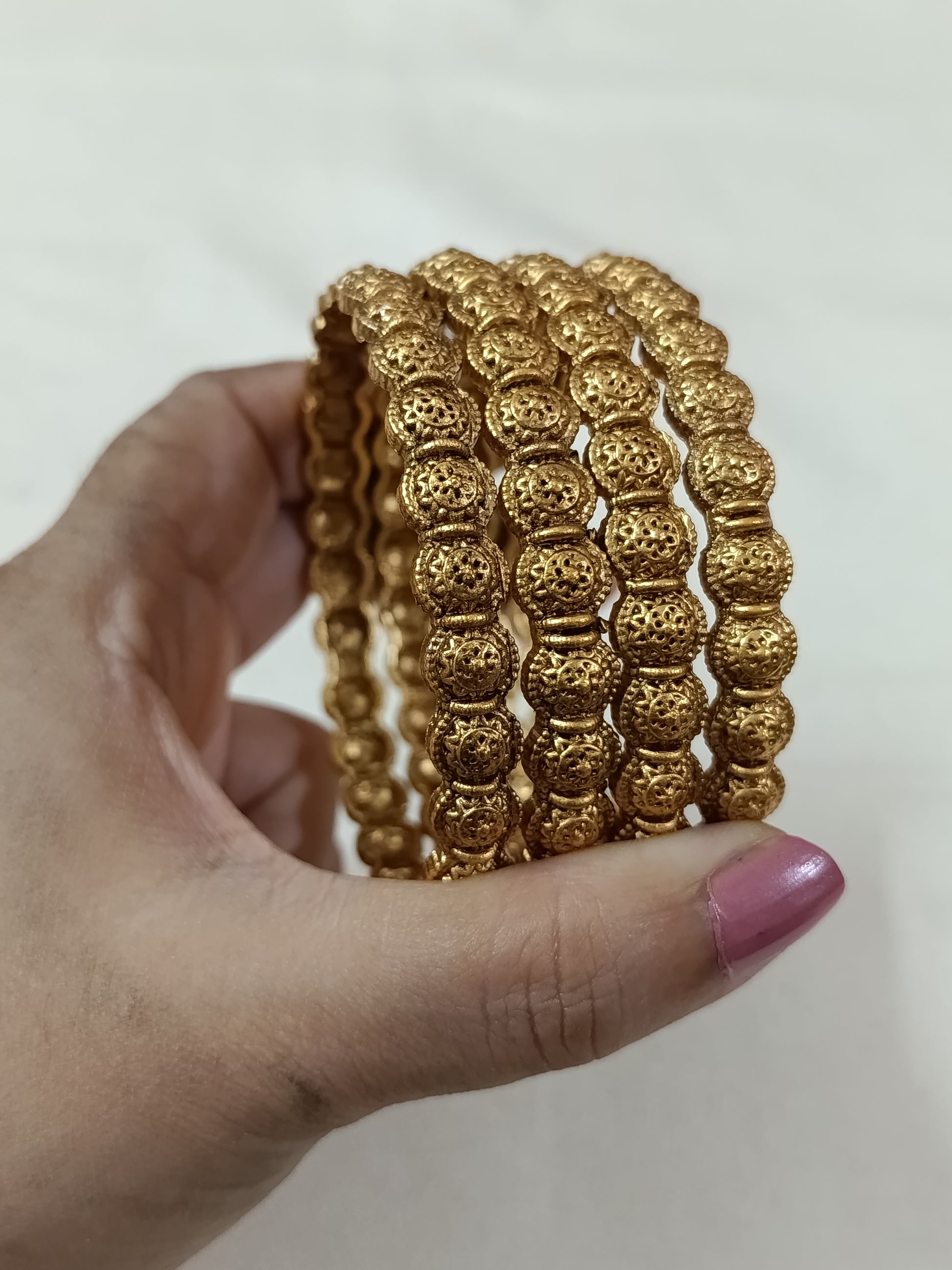 Non Idol Matte Finish Bangle Set of 4