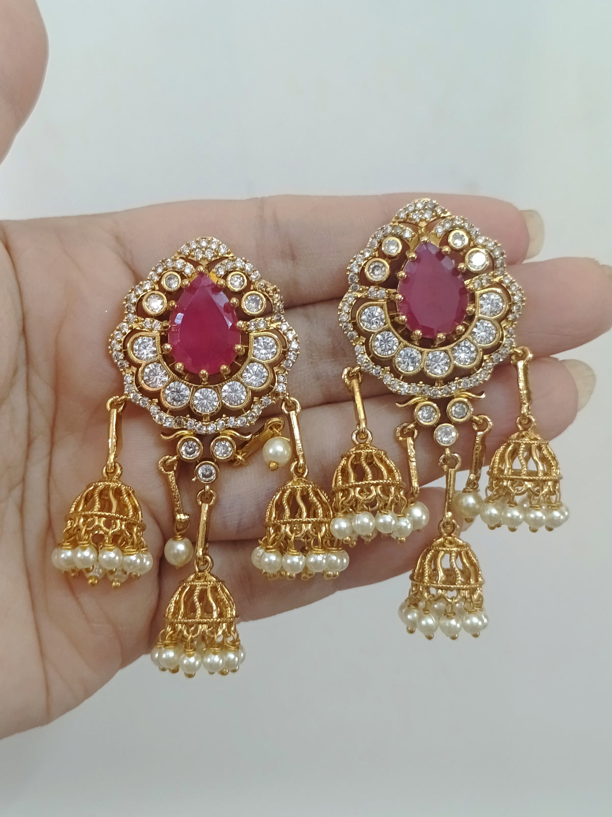 AD Stud Earring 218