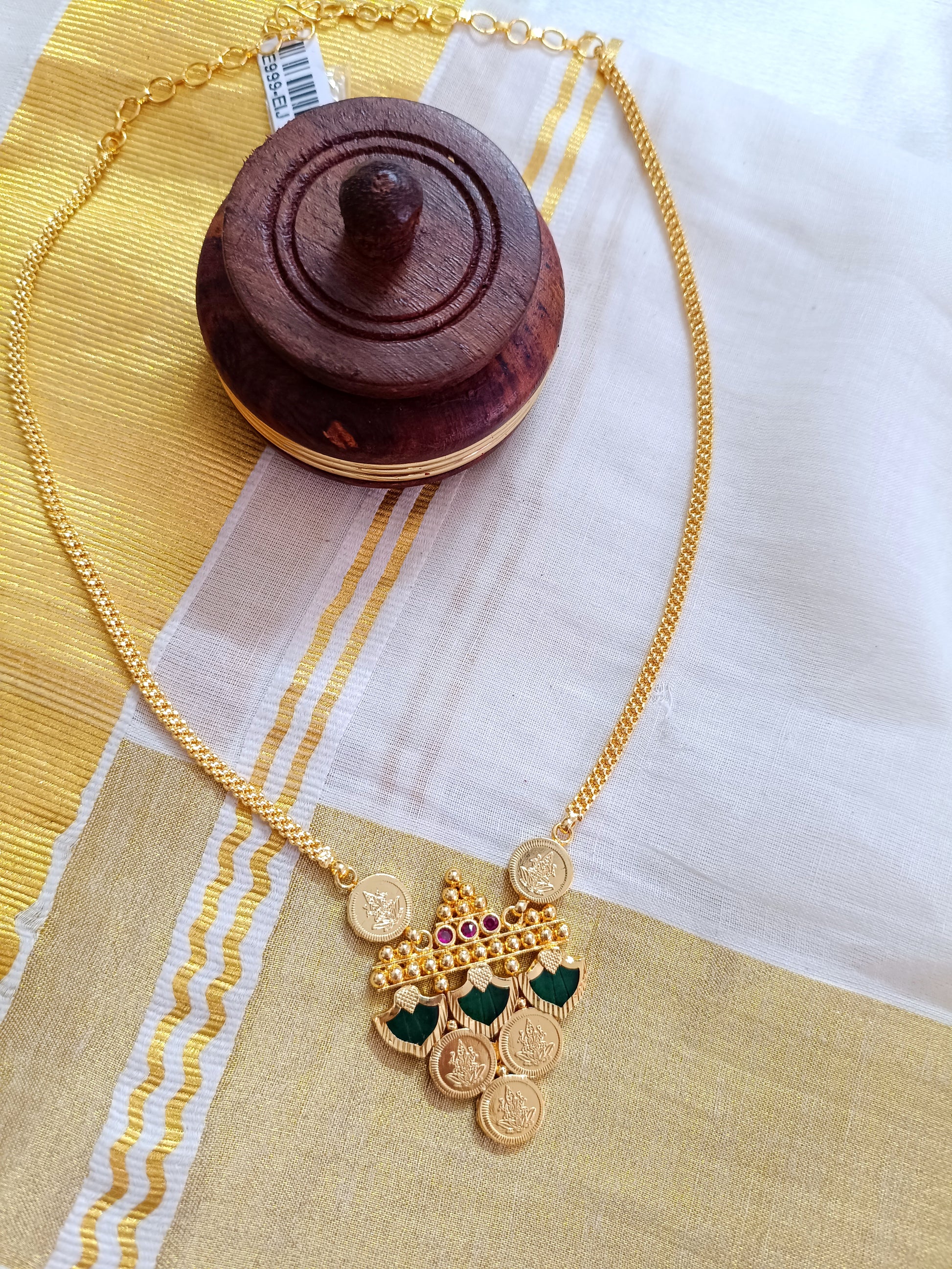 Micro Polish Palakka Coin Pendant Mid Long Necklace