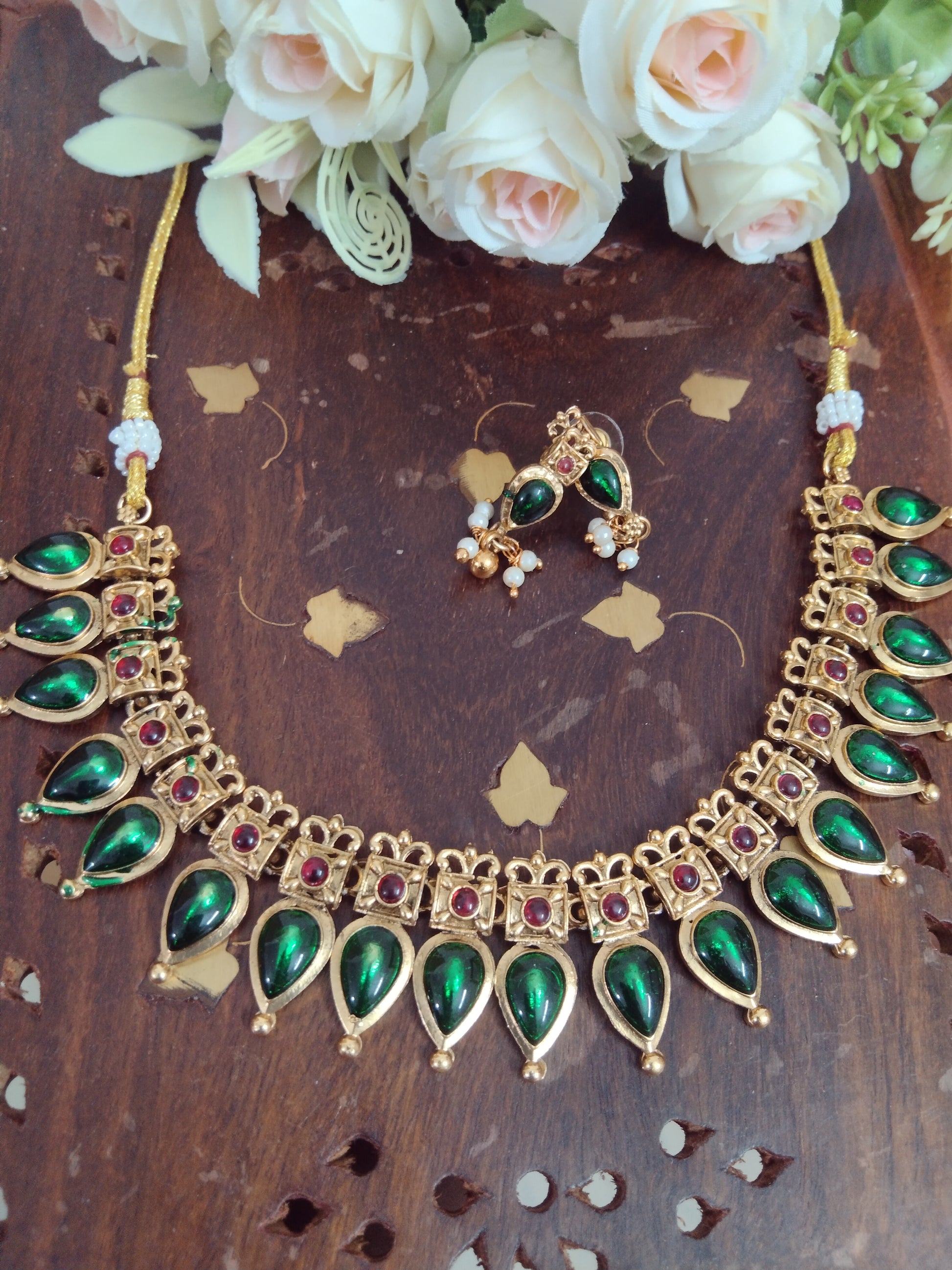 Nagapadam Necklace V4
