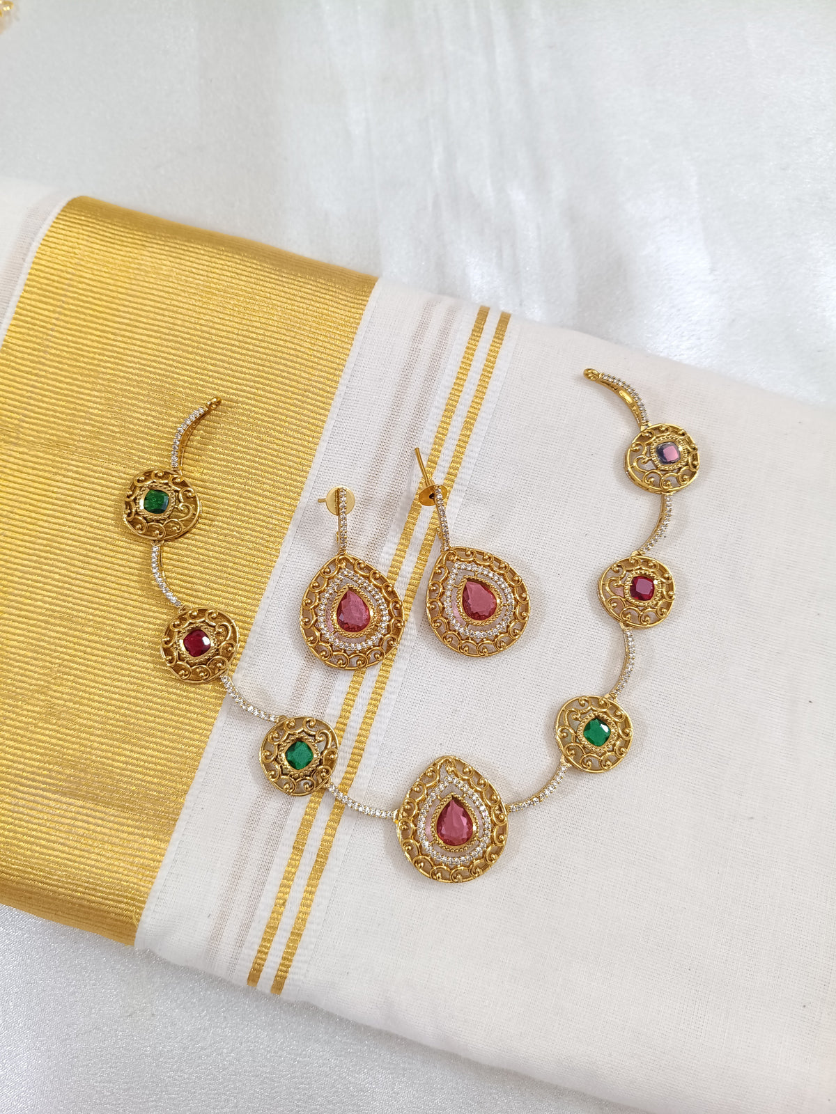 AD Necklace V191