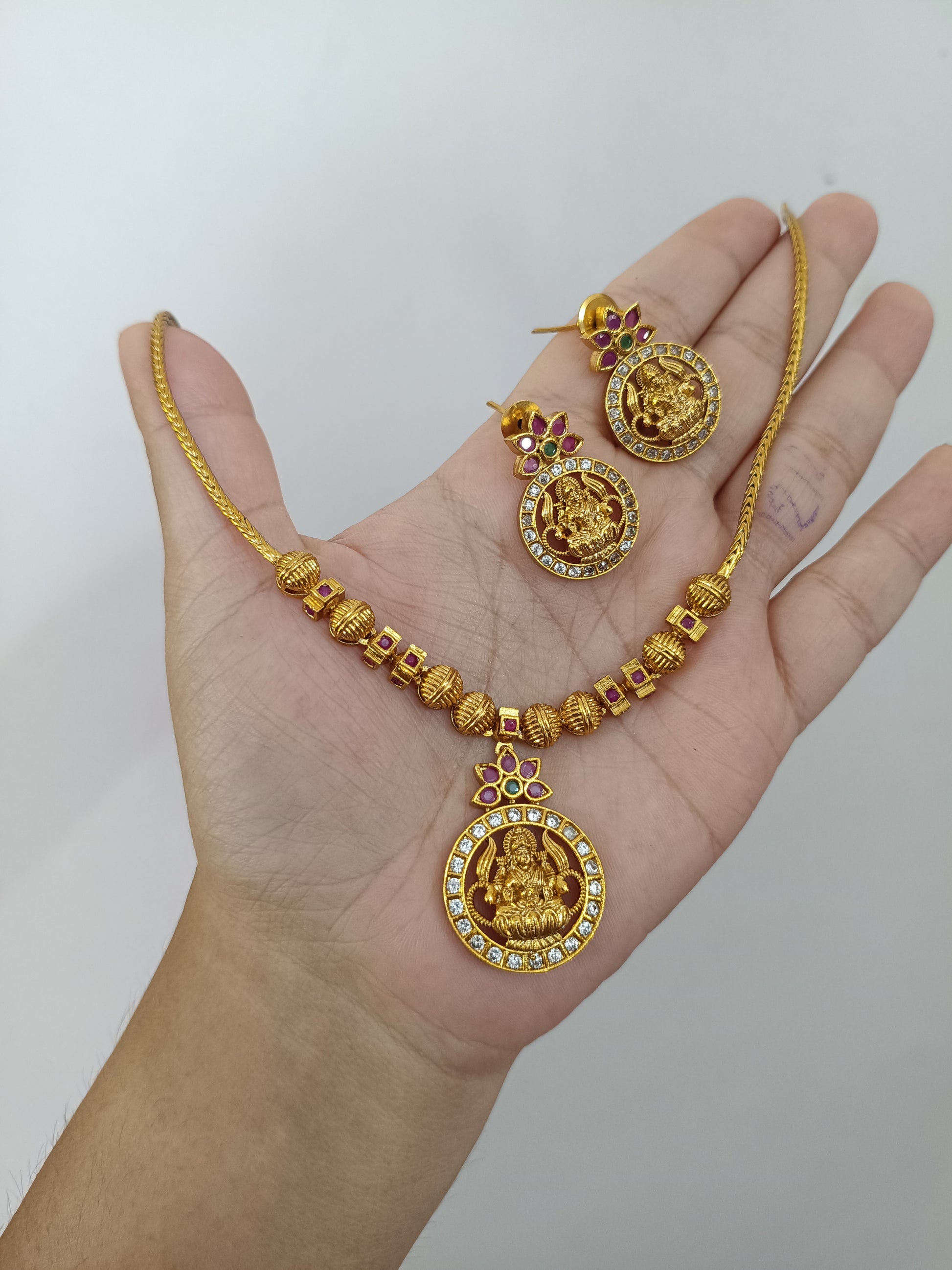 Divine Lakshmi Mottif Necklace Set