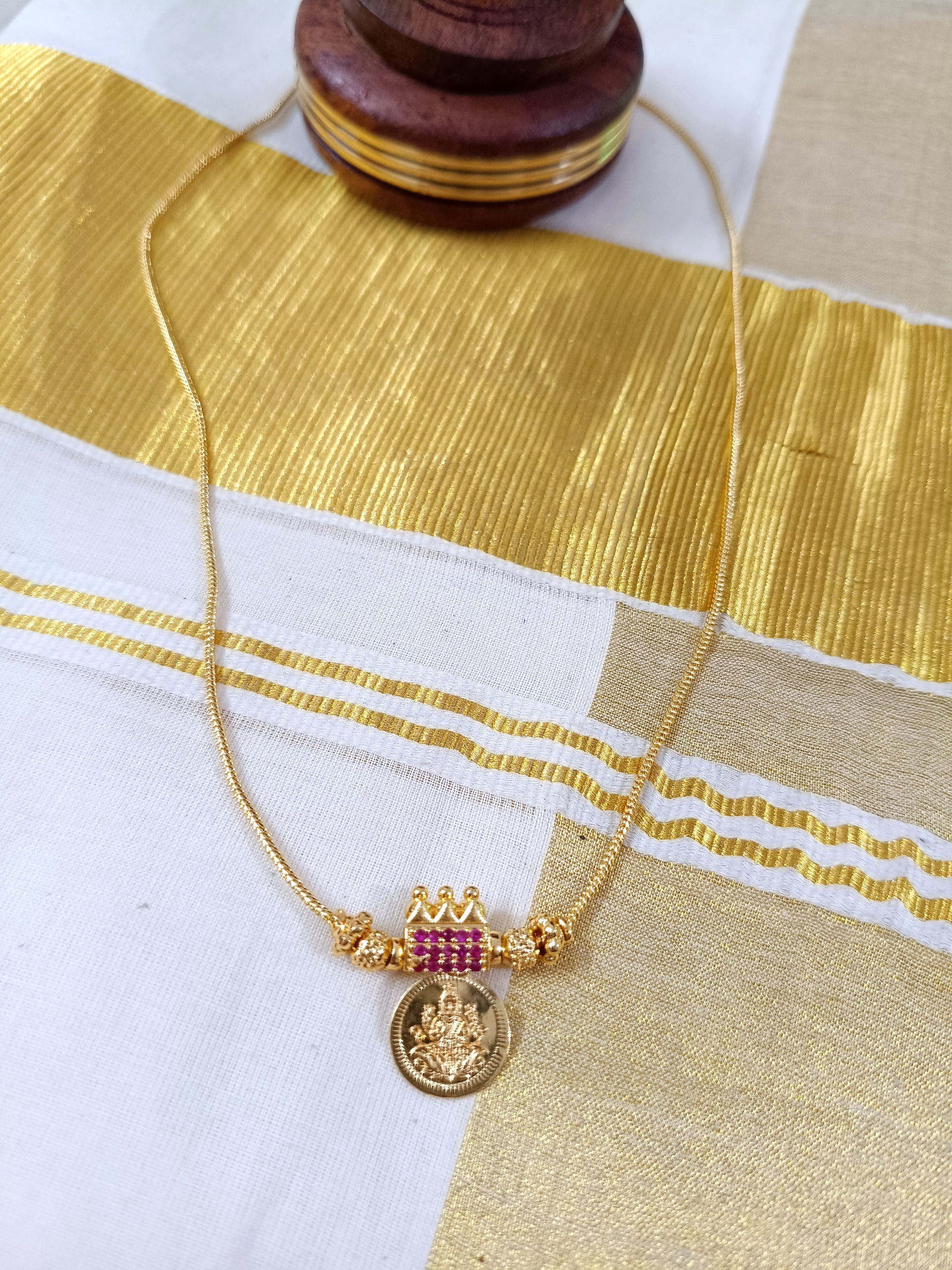 Micro Polish Single Coin Necklace Set V2