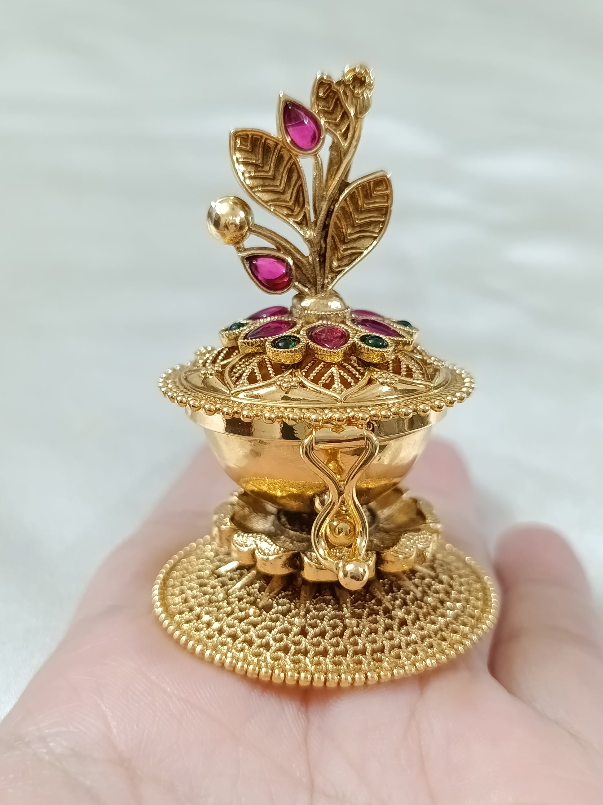 Tulasi Kumkum Box