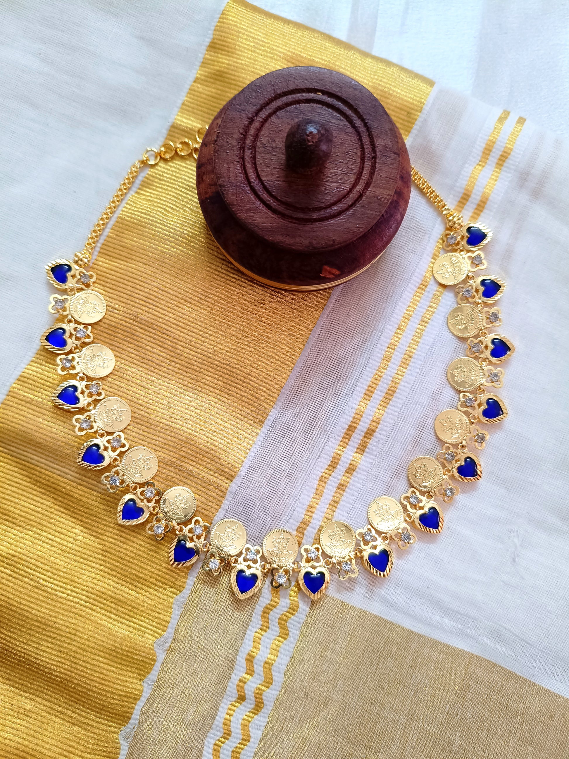 Micro Polish Heart Palakka Coin Necklace