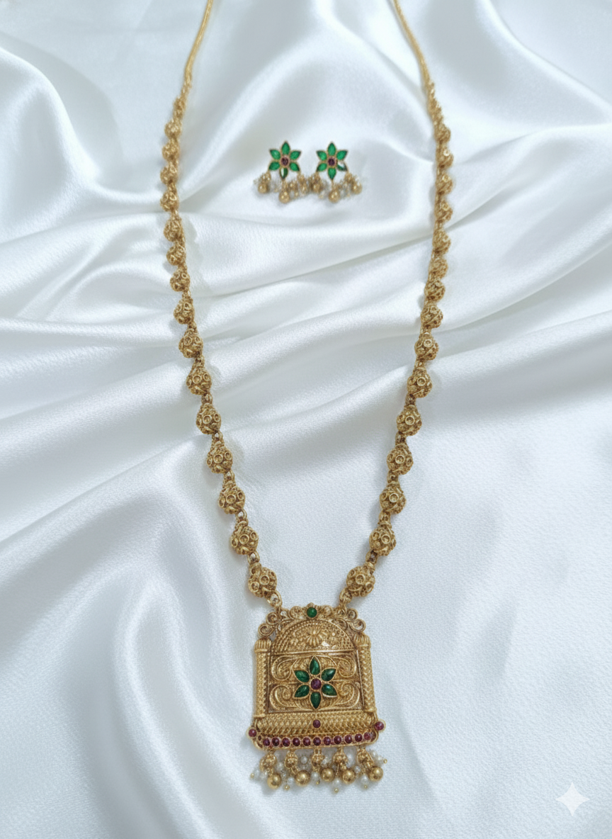 Non Idol Long Necklace Set