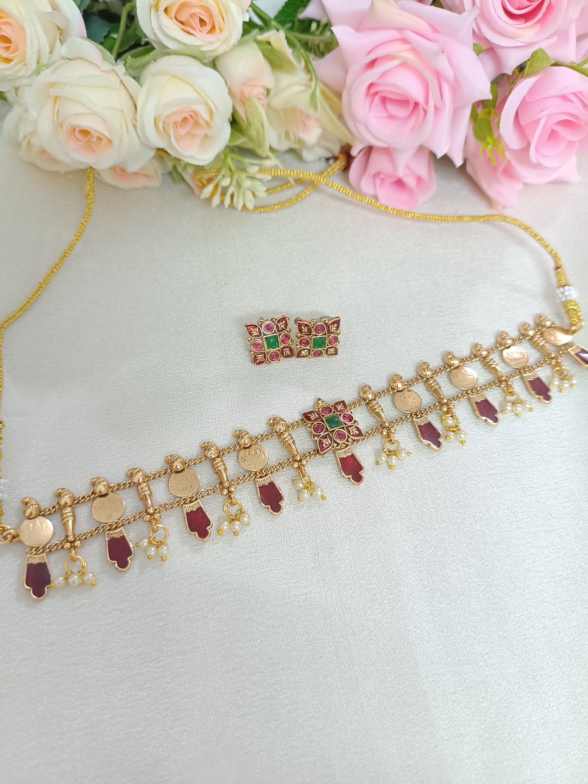Coin Petal Choker 
