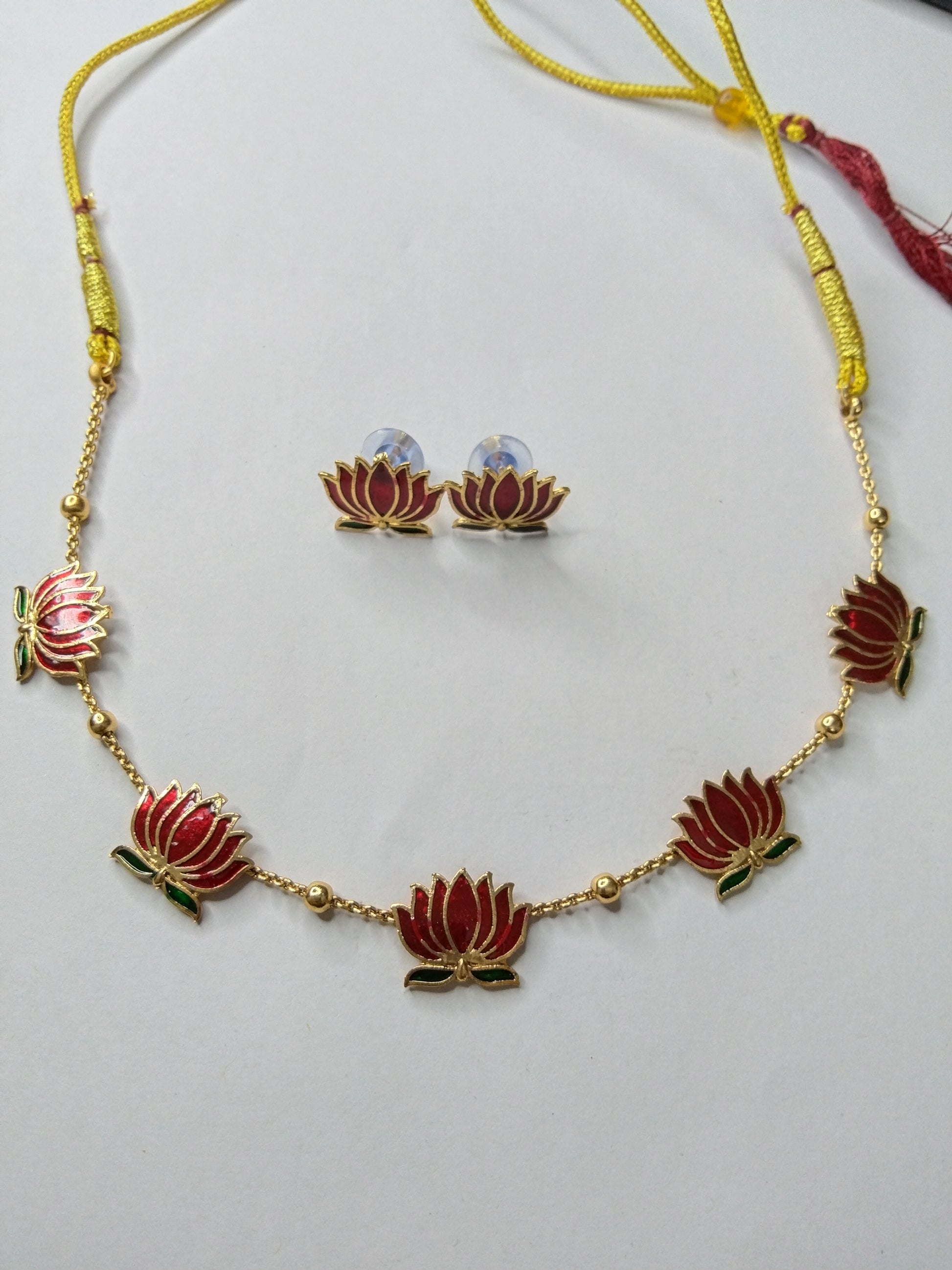 Manju Warrier Lotus In Meroon Necklace