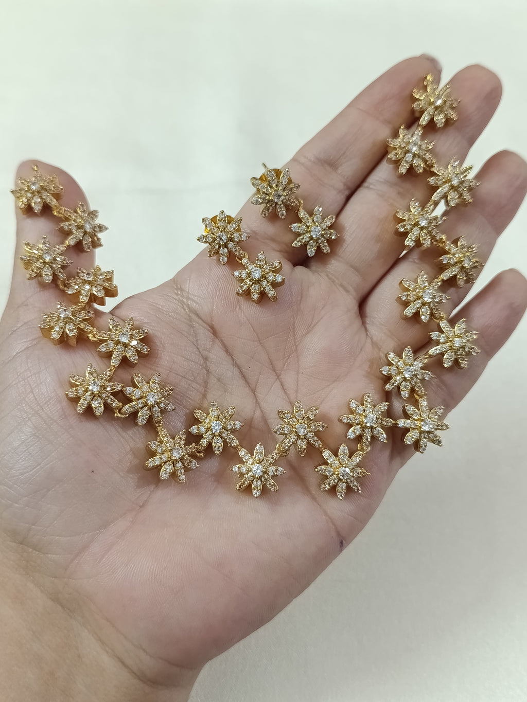 Floral Diamond Necklace Set