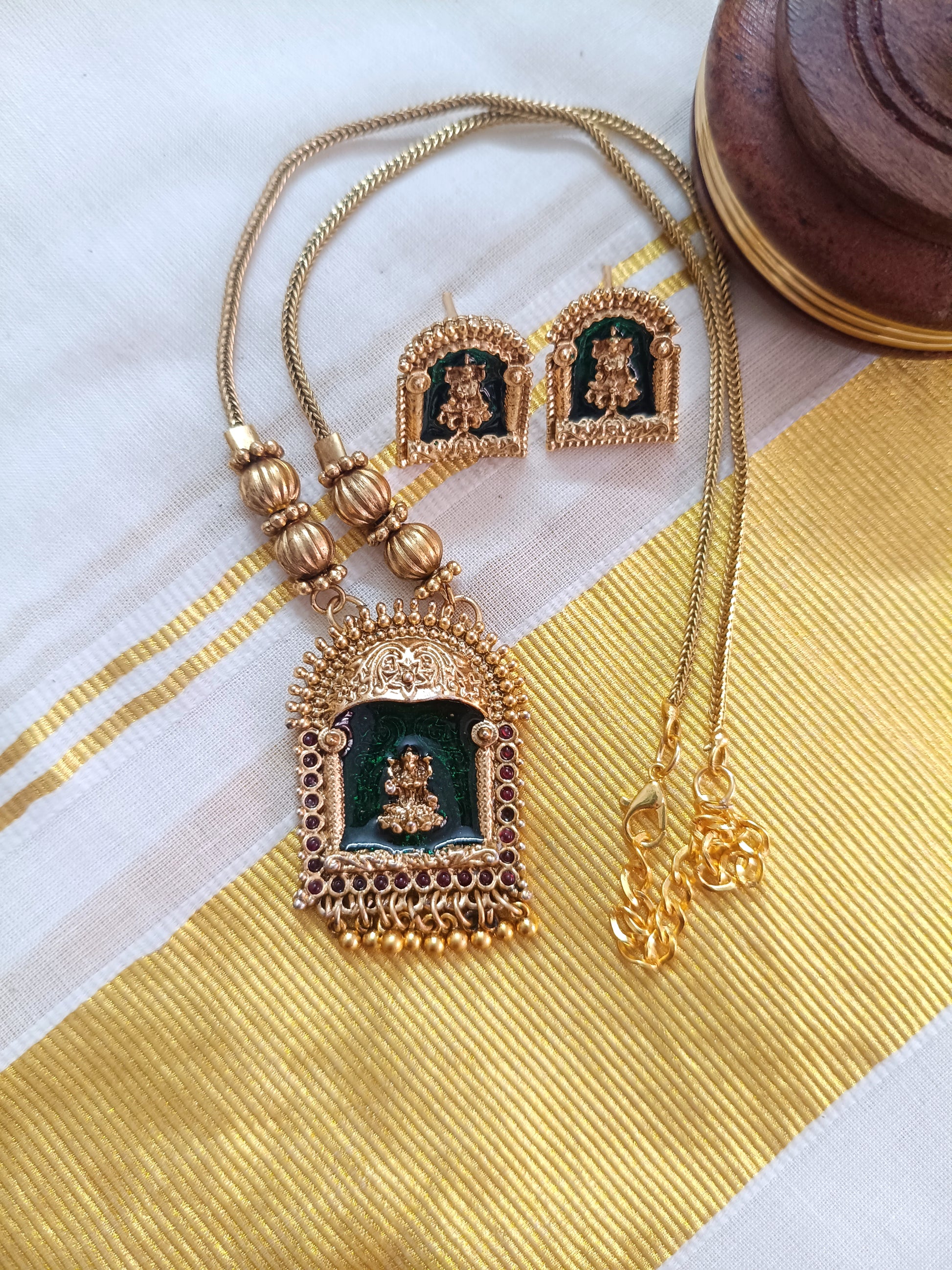 Lakshmi Pendant Mid Long Necklace Set V2