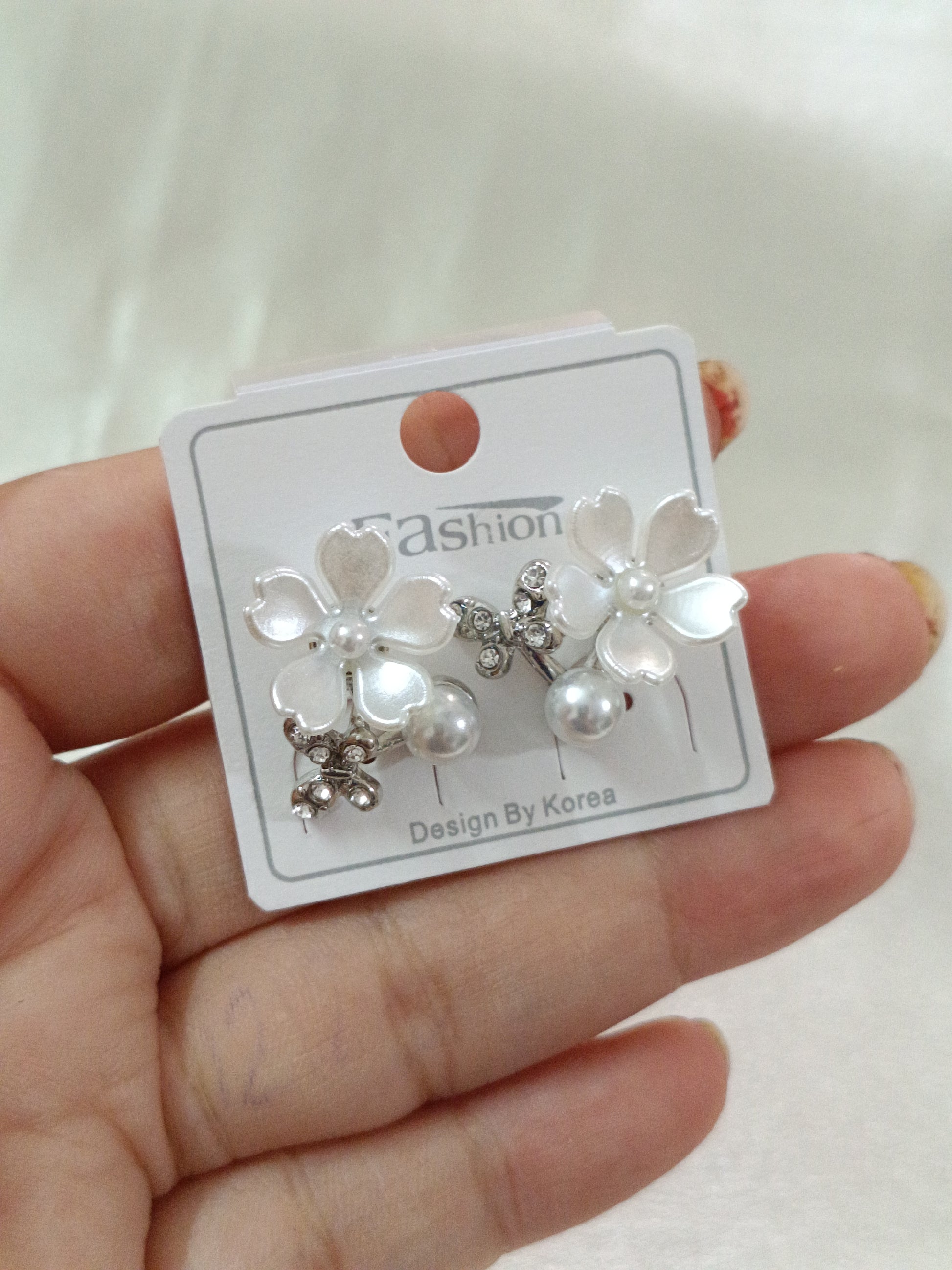 Budget Earring V3