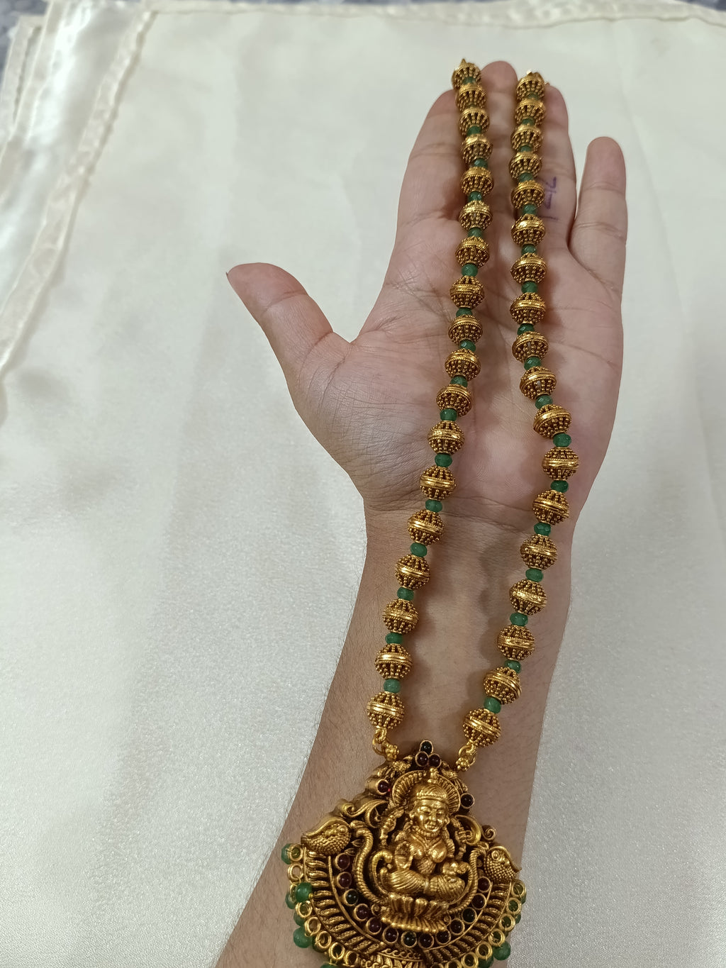 Lakshmi Emarald Mid Long Necklace Set