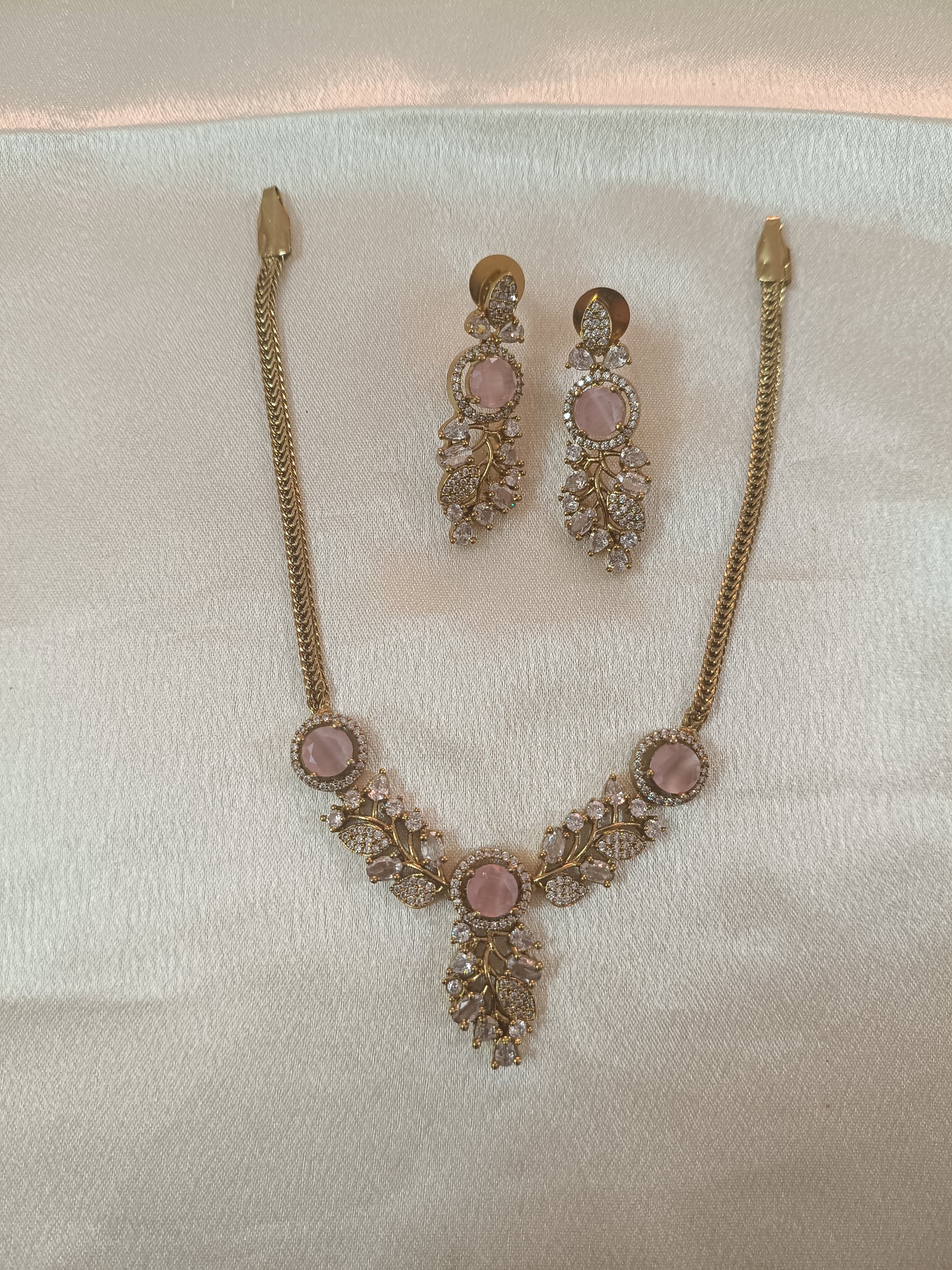 AD Flower Necklace Set V46