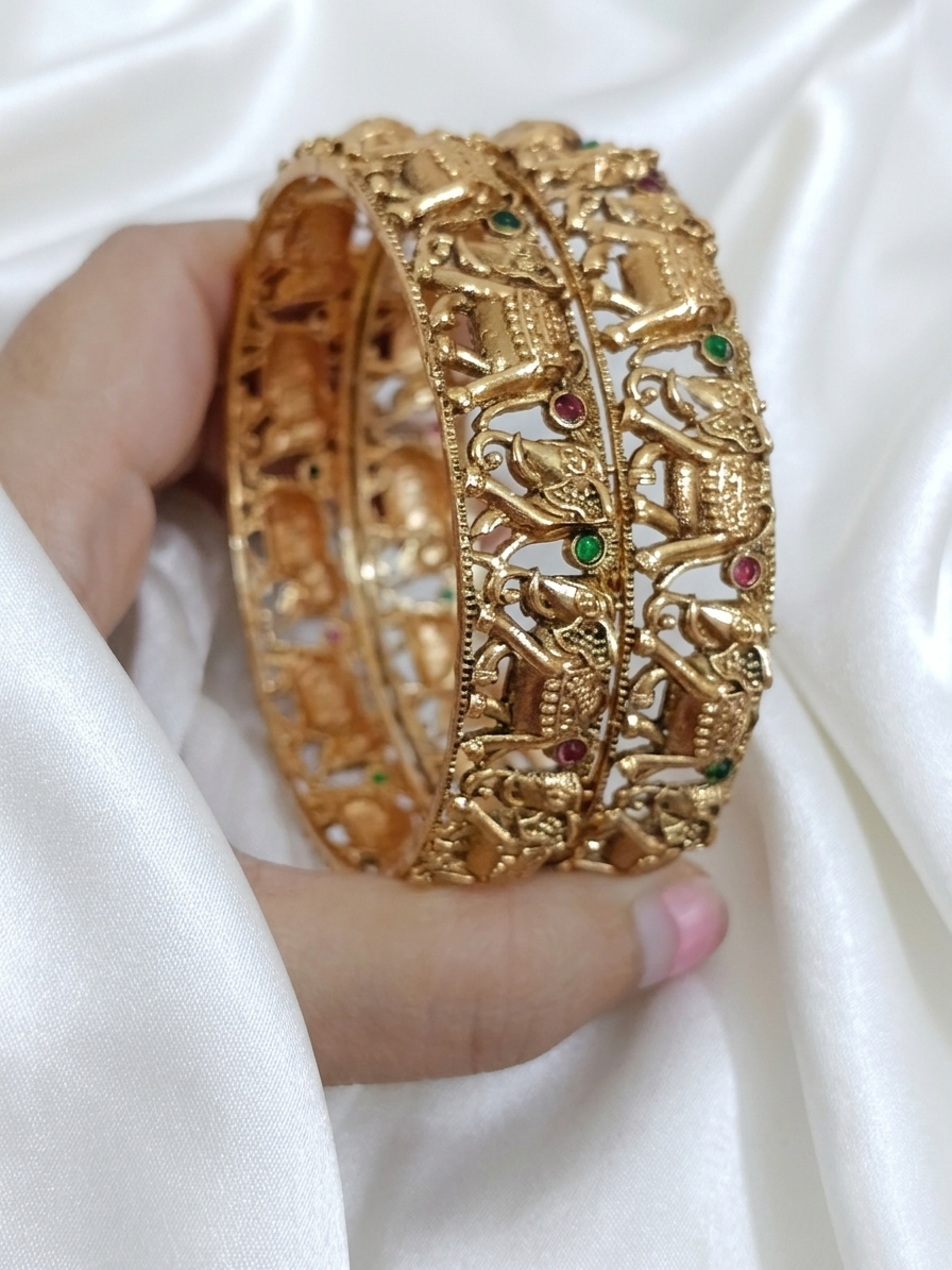 Low Budget Elephant Broad Bangle Set Of 2