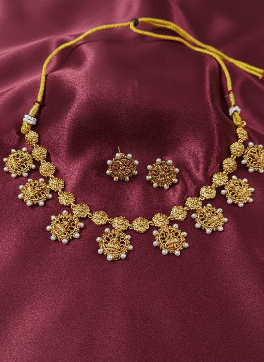 Lakshmi Flower Necklace Set
