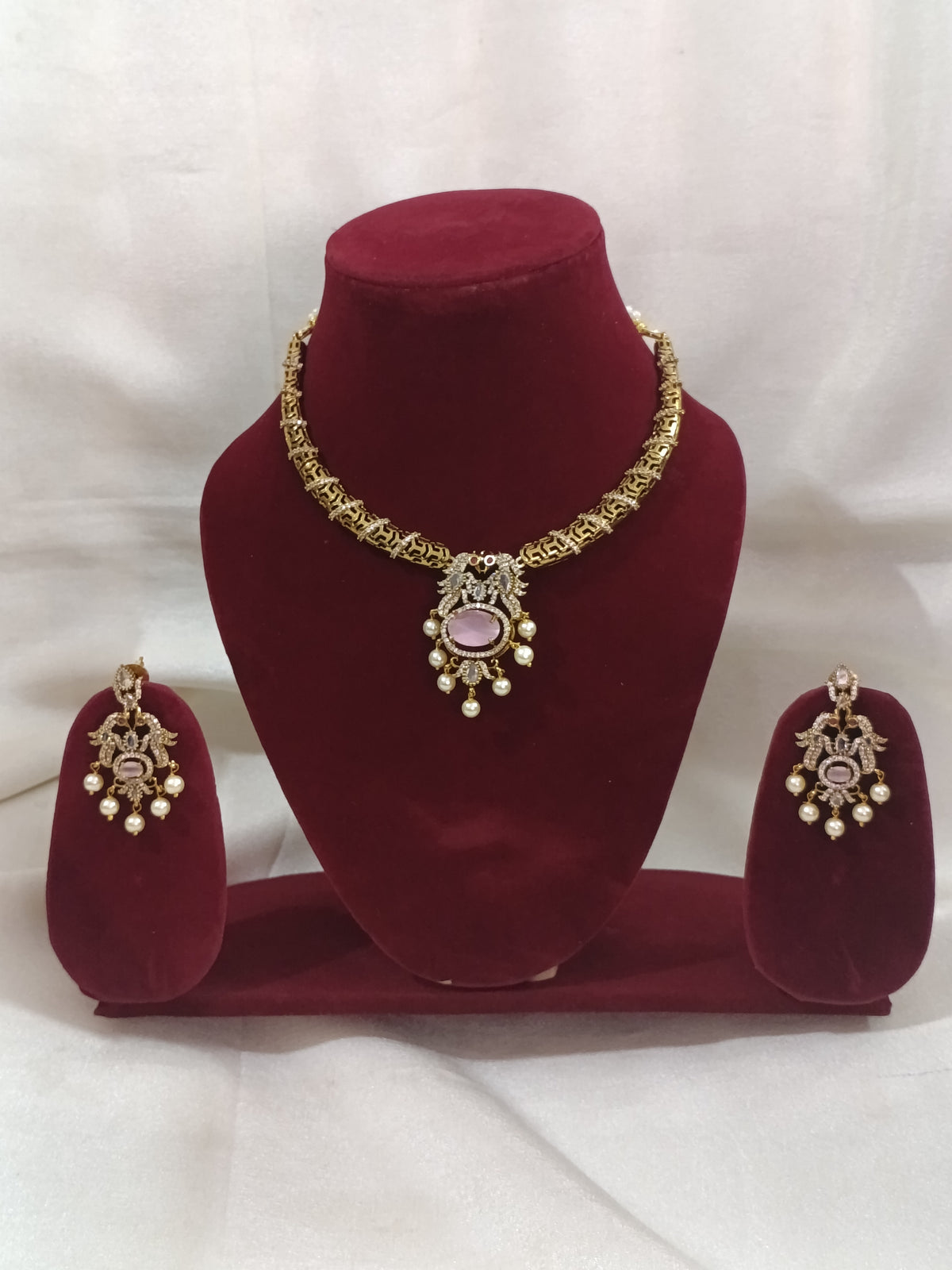 AD Hasli Necklace Set V239