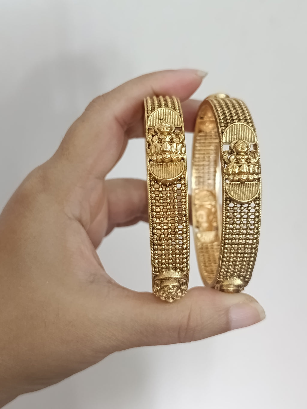 Matte Finish Lakshmi Broad Bangle of 2 V5