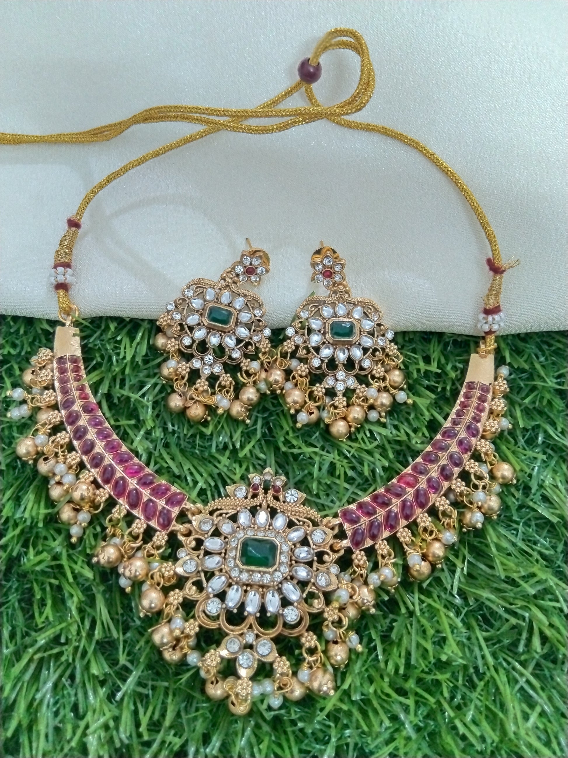 Celebrity Inspired Kemp Stone Necklace Set V2
