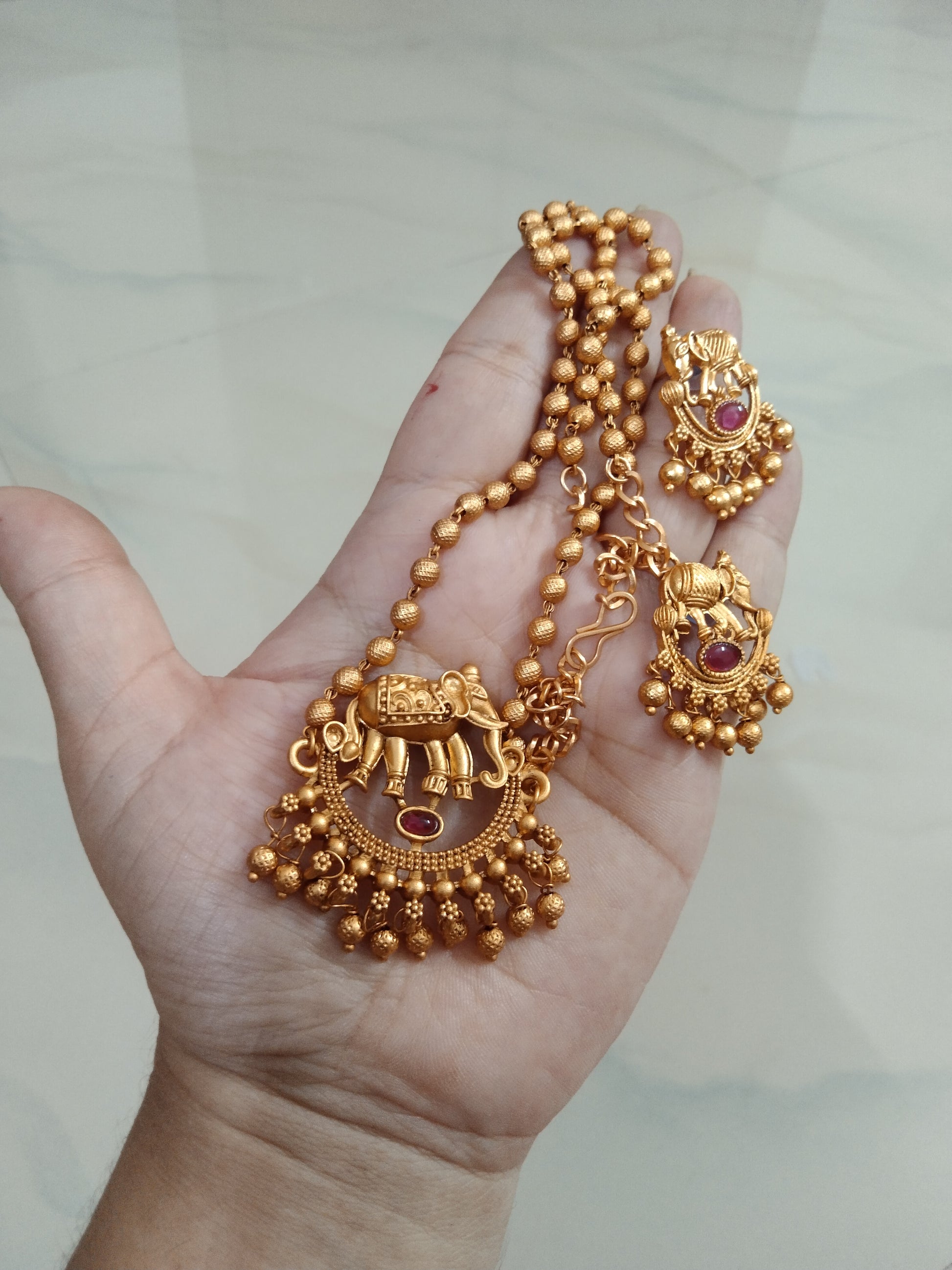 Gold Beads Elephant Pendant Chain Set