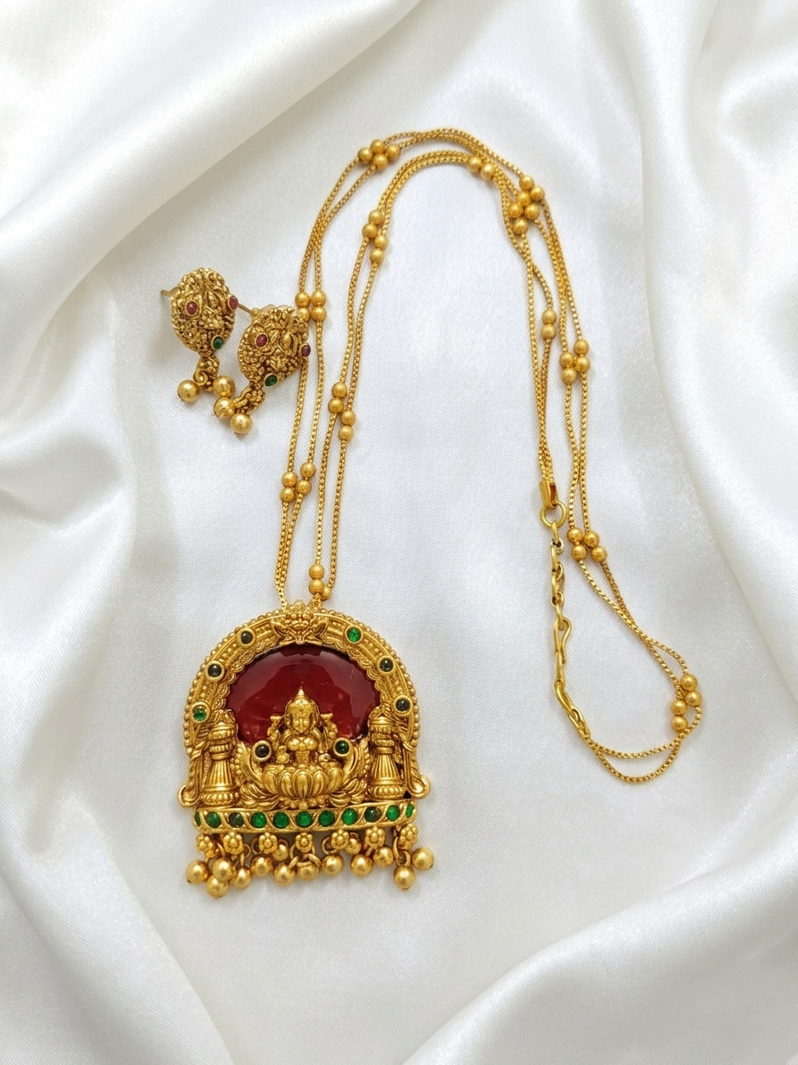 Red Palakka Lakshmi Pendant Mid Long Necklace Set