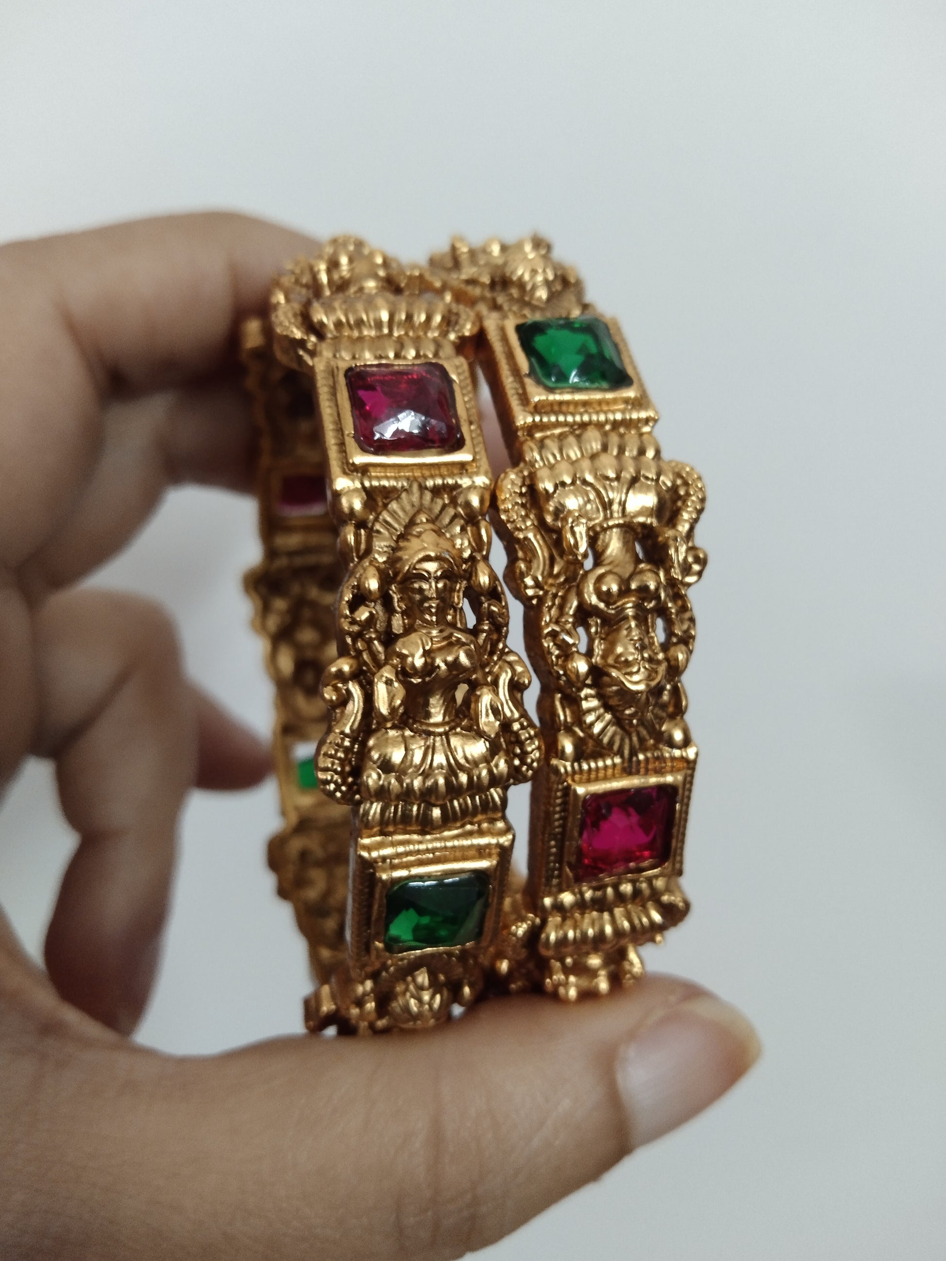 Lakshmi Kemp Bangle Set of 2