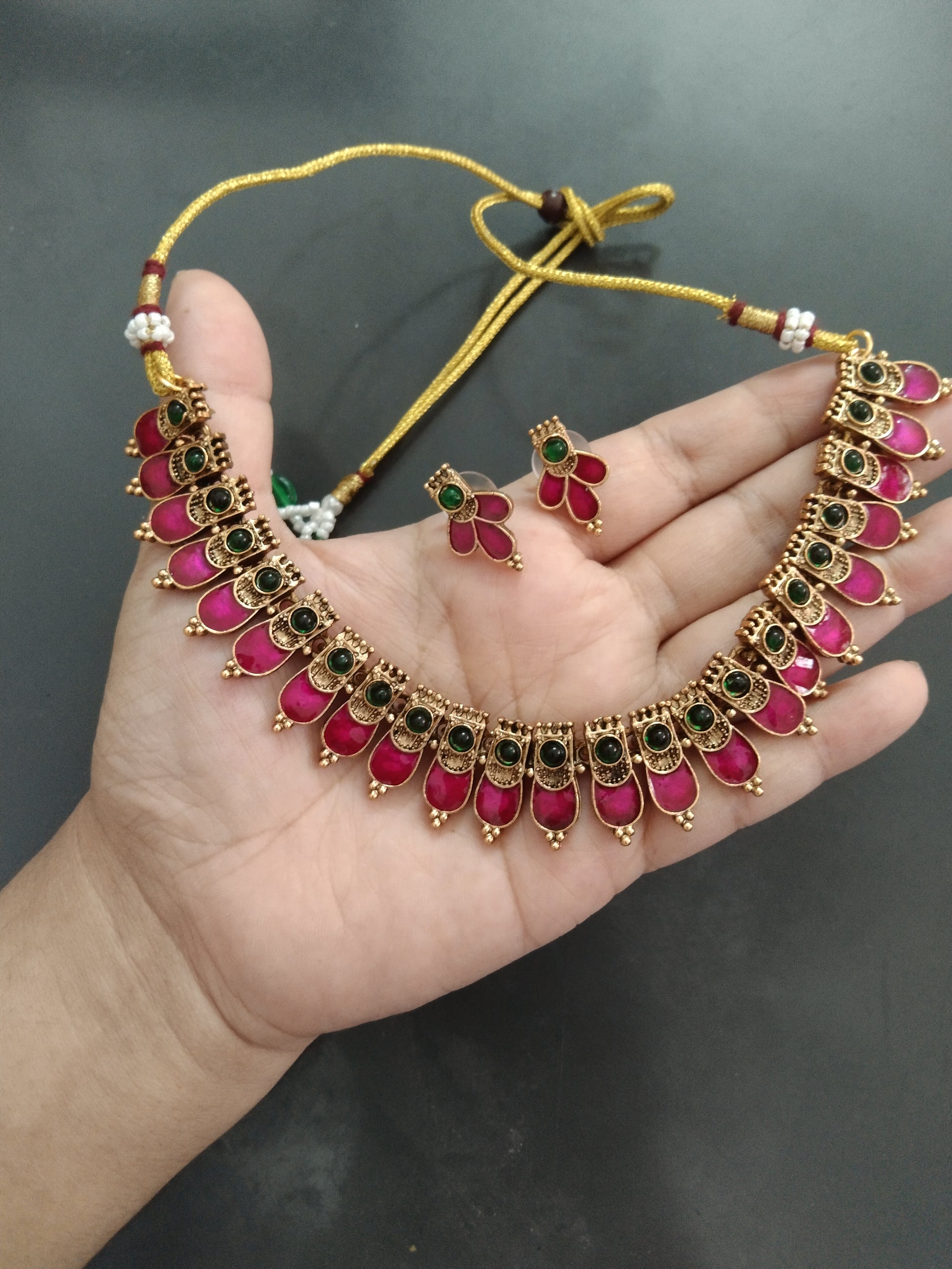 Nagapadam Necklace V4