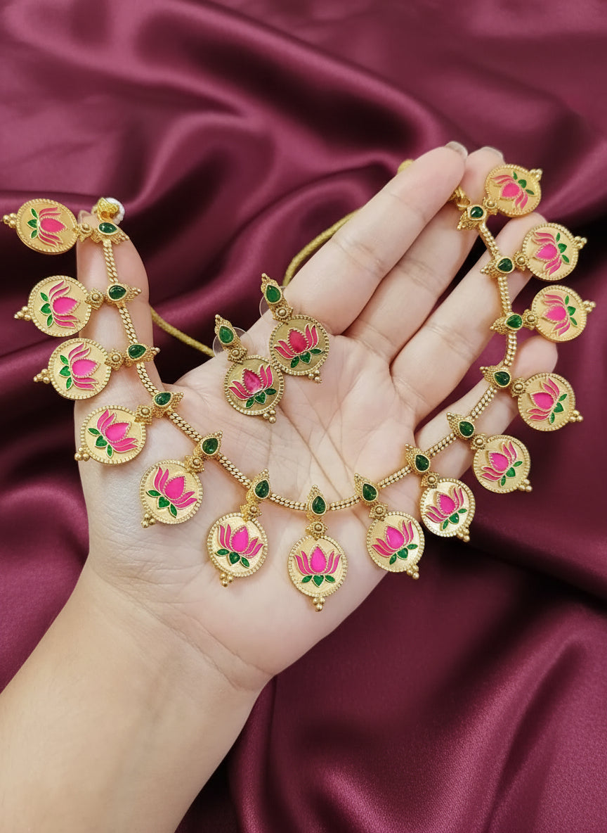 Lotus Pendant Necklace Set