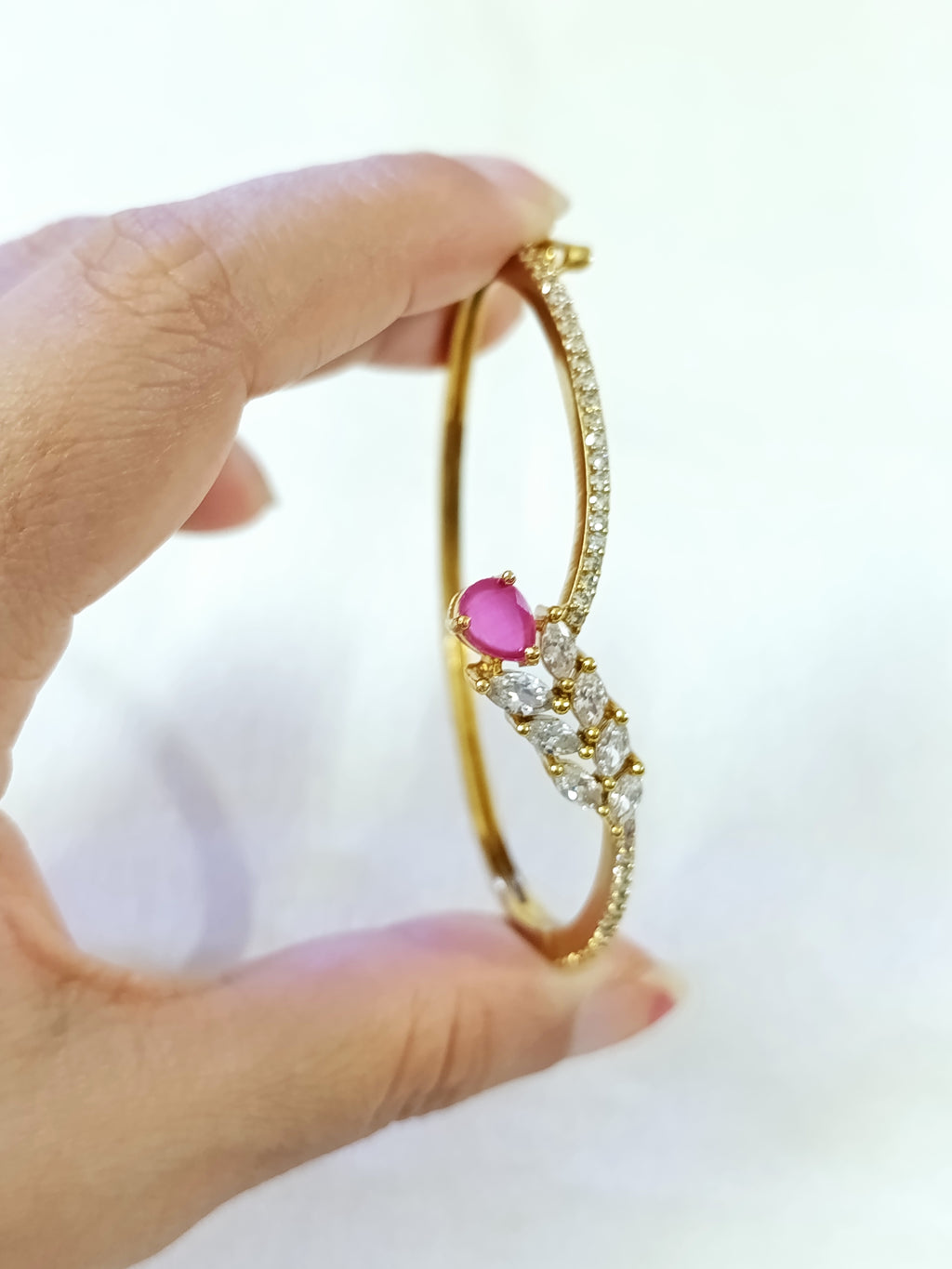 AD Open Bangle V6