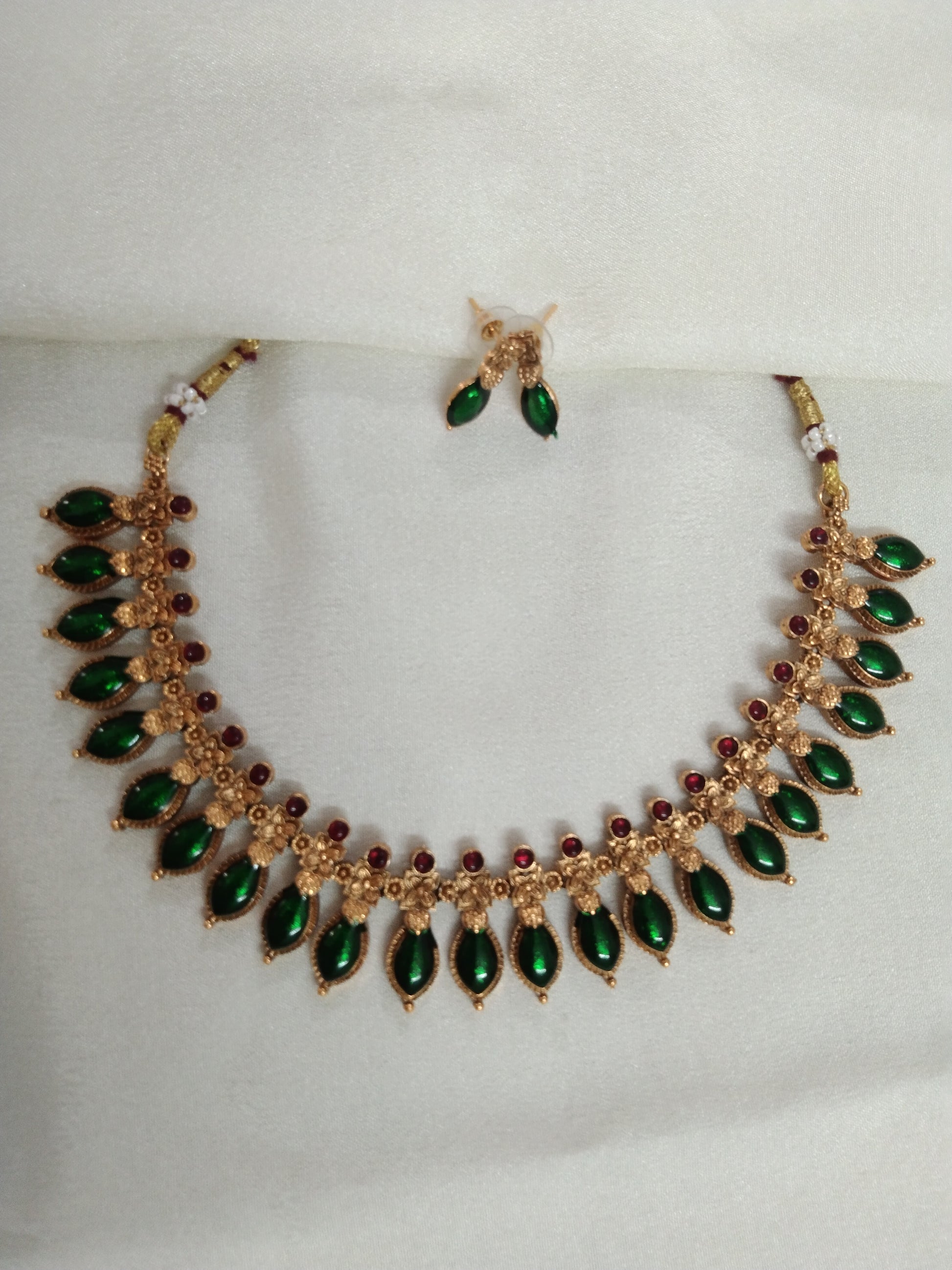 Palakka Necklace V5
