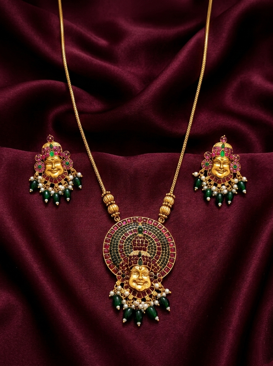 Kathakali Pendant Necklace Set