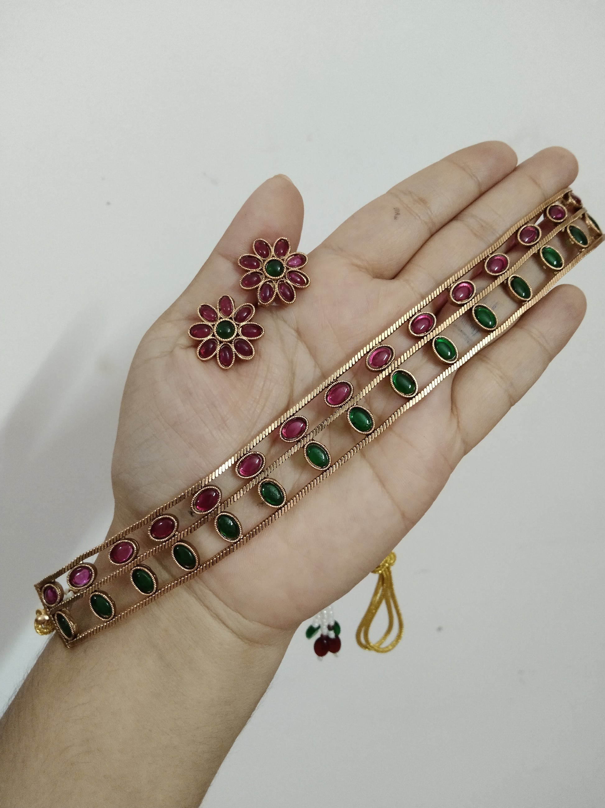 Floral Choker V1