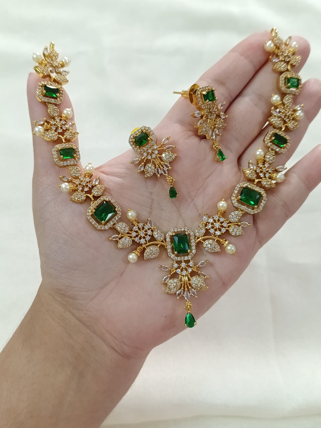 AD Stone Necklace Set V30